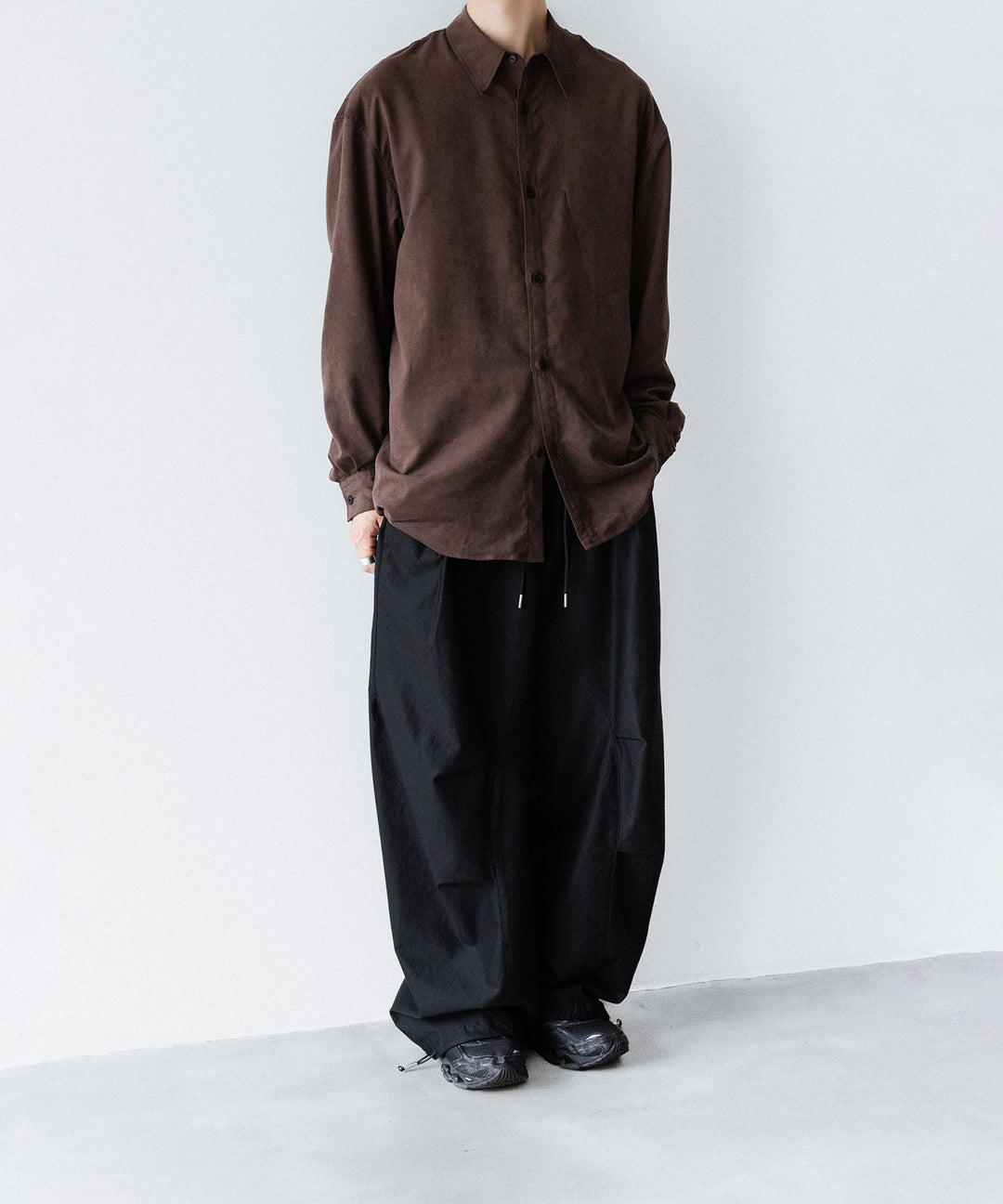 VEIN ヴェインのSYNTHETIC SUEDE LEATHER L/S SHIRT - BROWNの公式通販サイトsession福岡セレクトショップ