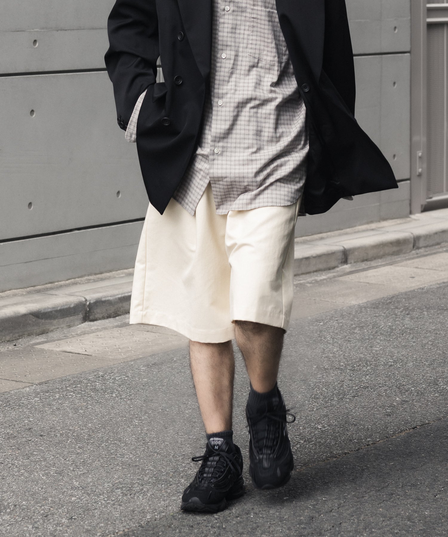 ssstein / シュタイン】DOUBLE WEAVE COTTON SHORTS - CREAM | 公式