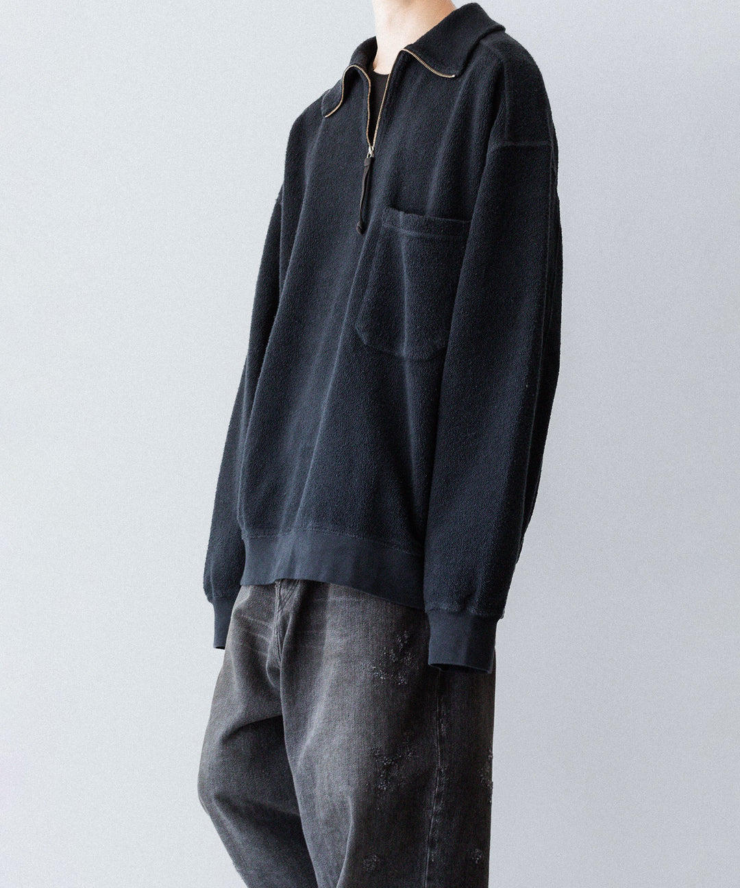 【phebus】SULFUR DYE FLEECE P/O - CAHRCOAL