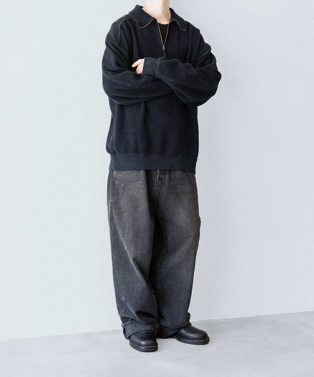 【phebus】SULFUR DYE FLEECE P/O - CAHRCOAL
