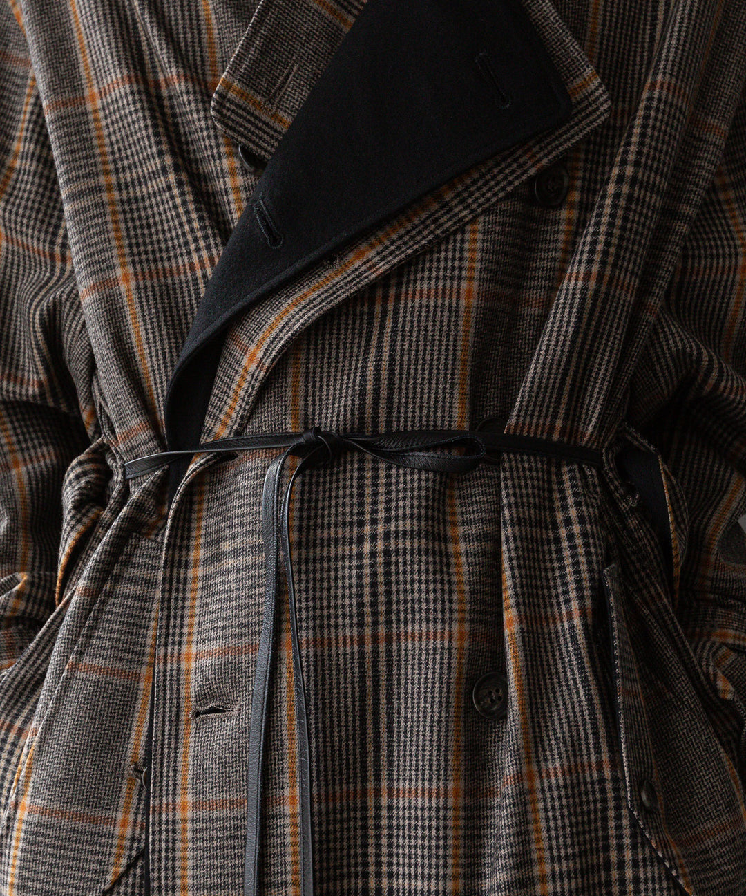 stein(シュタイン)の23AWコレクションOVERSIZED DOUBLE LAPELED TRENCH COATのGLEN CHECK × BLACK