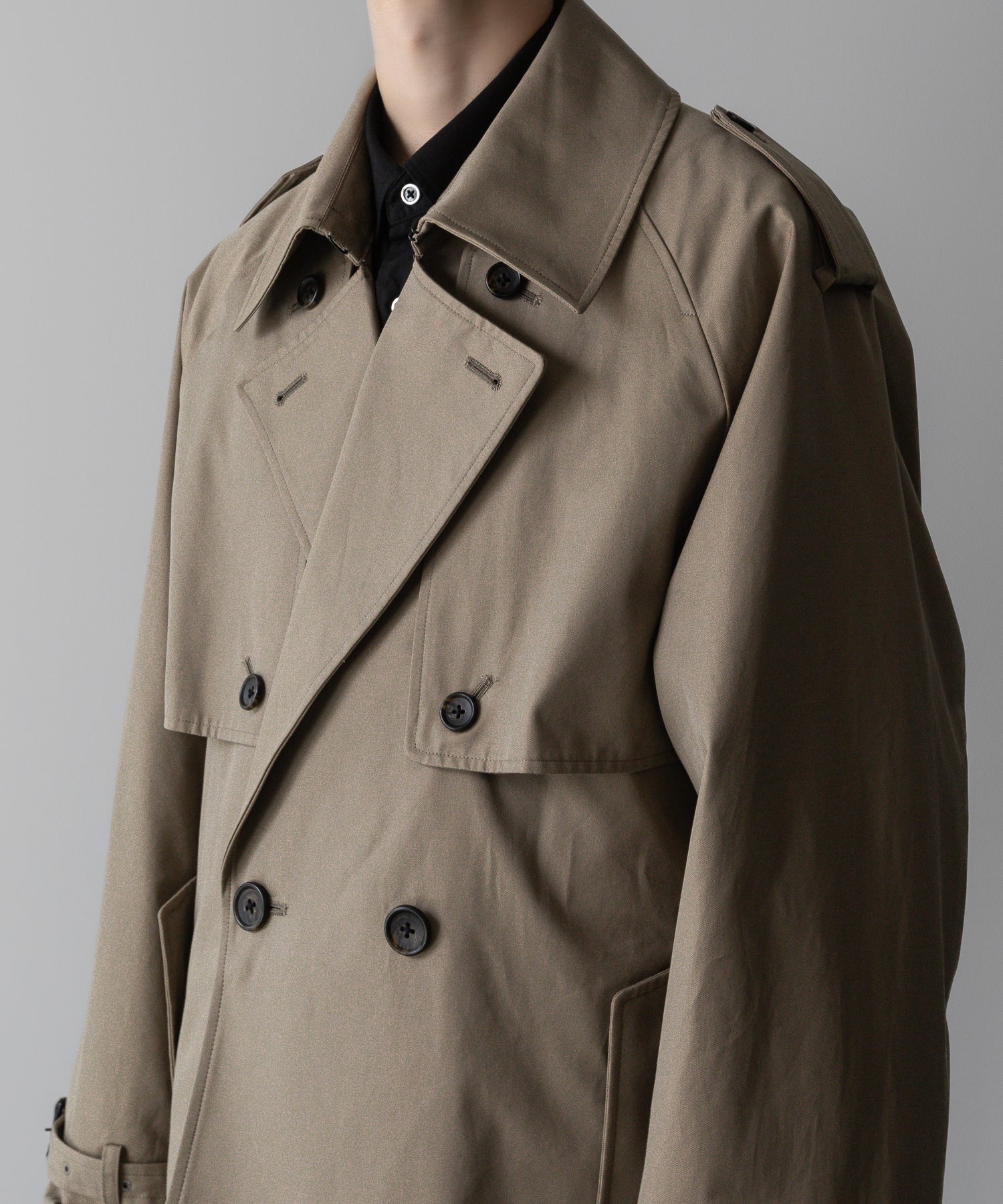 ssstein(シュタイン)の24AWコレクション LAYERED SHORT TRENCH COAT - BEIGE 公式通販サイトsession福岡セレクトショップ