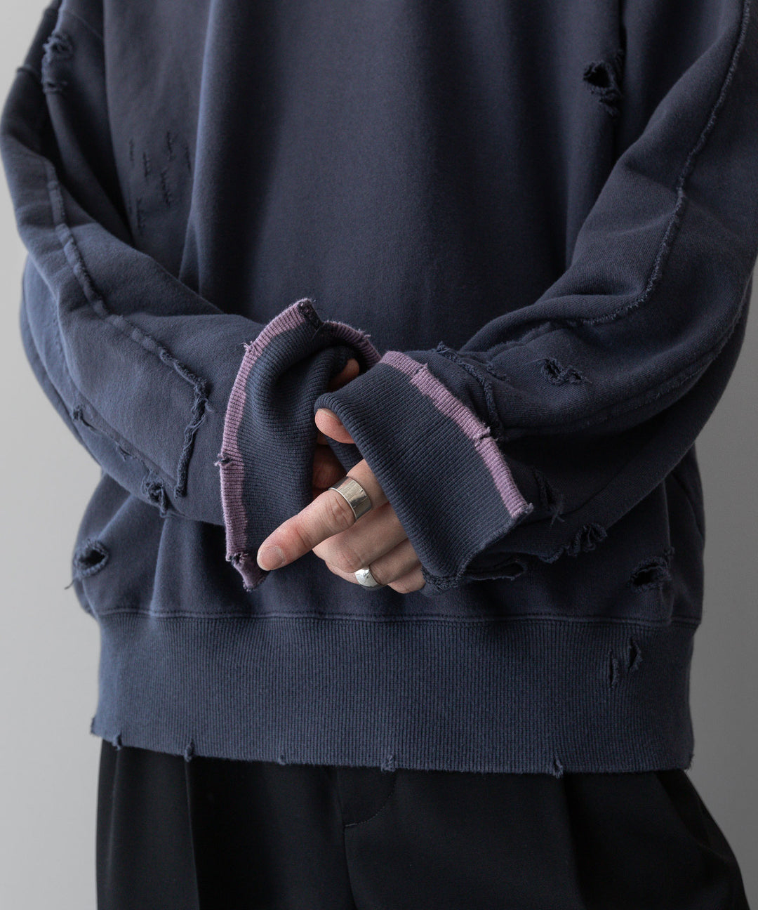 ssstein(シュタイン)の24AWコレクション OVERSIZED REBUILD SWEAT LS - BLUE GREY 公式通販サイトsession福岡セレクトショップ