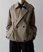 画像をギャラリービューアに読み込む, ssstein(シュタイン)の24AWコレクション LAYERED SHORT TRENCH COAT - BEIGE 公式通販サイトsession福岡セレクトショップ
