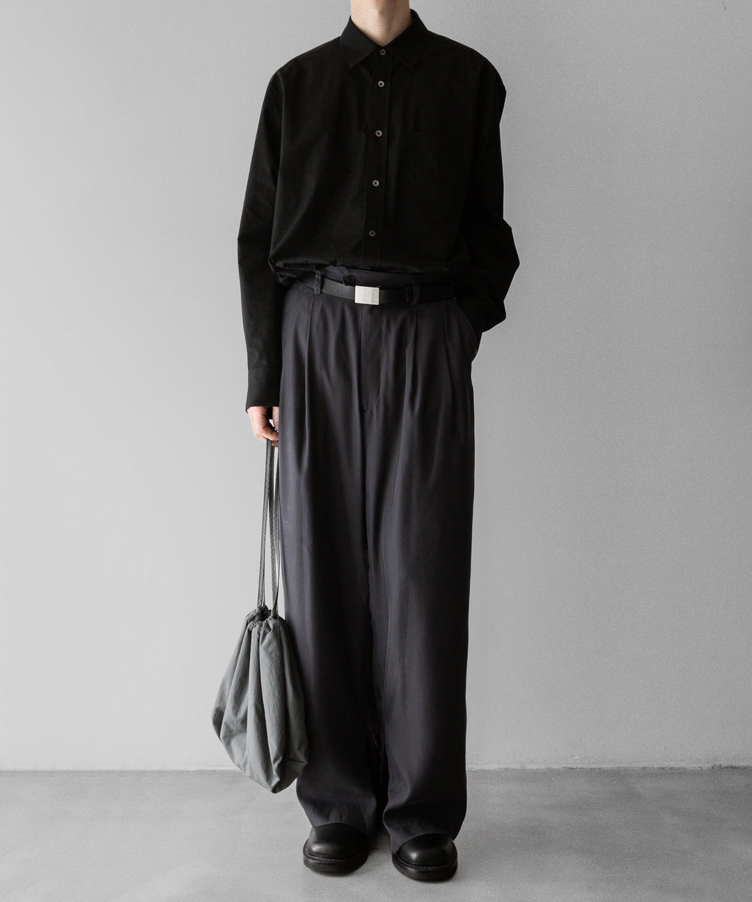 【stein】ssstein シュタインのCUPRO WIDE EASY TROUSERSのCHARCOAL 公式通販サイトsession福岡セレクトショップ