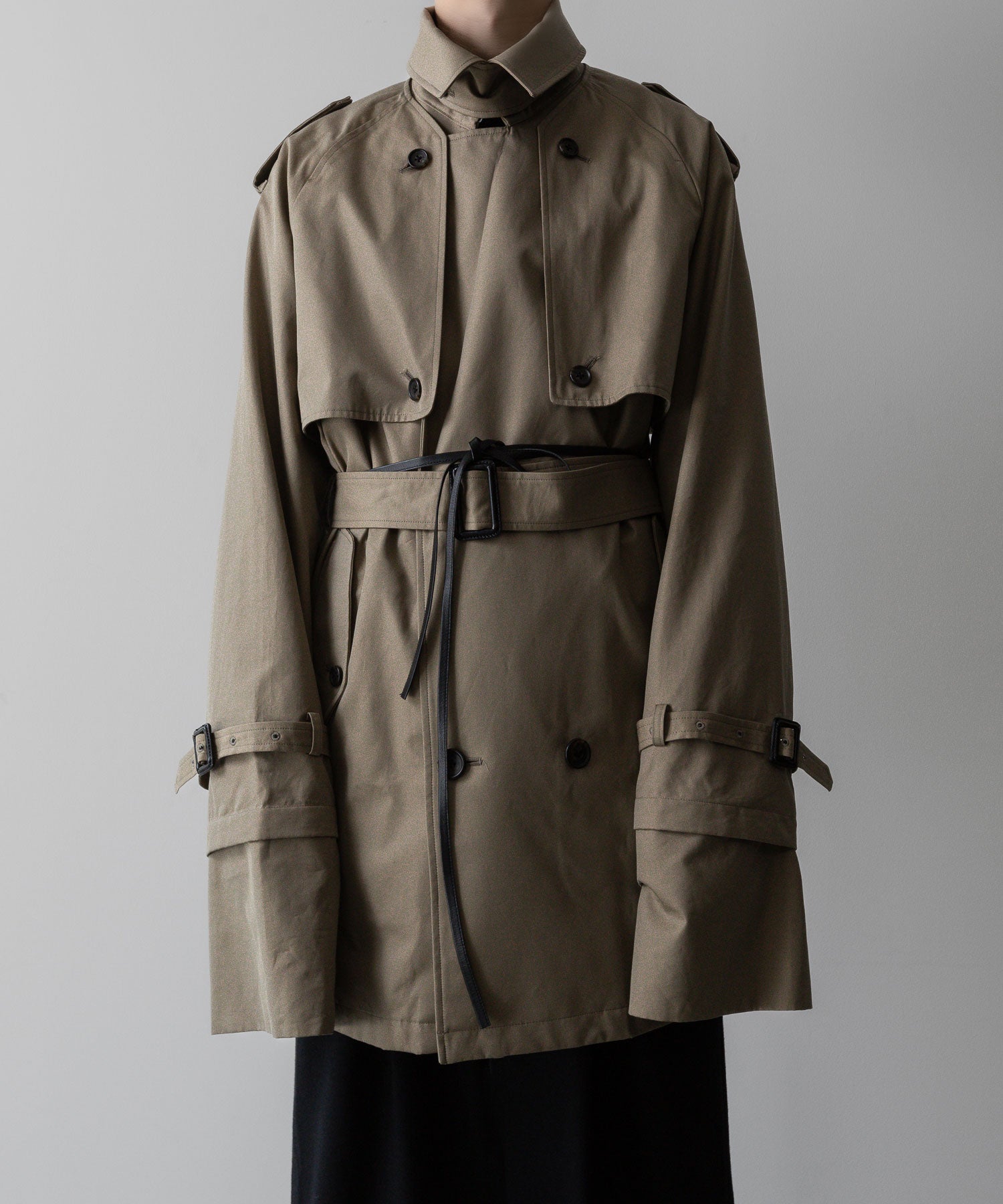 ssstein(シュタイン)の24AWコレクション LAYERED SHORT TRENCH COAT - BEIGE 公式通販サイトsession福岡セレクトショップ