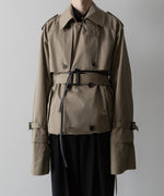 画像をギャラリービューアに読み込む, ssstein(シュタイン)の24AWコレクション LAYERED SHORT TRENCH COAT - BEIGE 公式通販サイトsession福岡セレクトショップ
