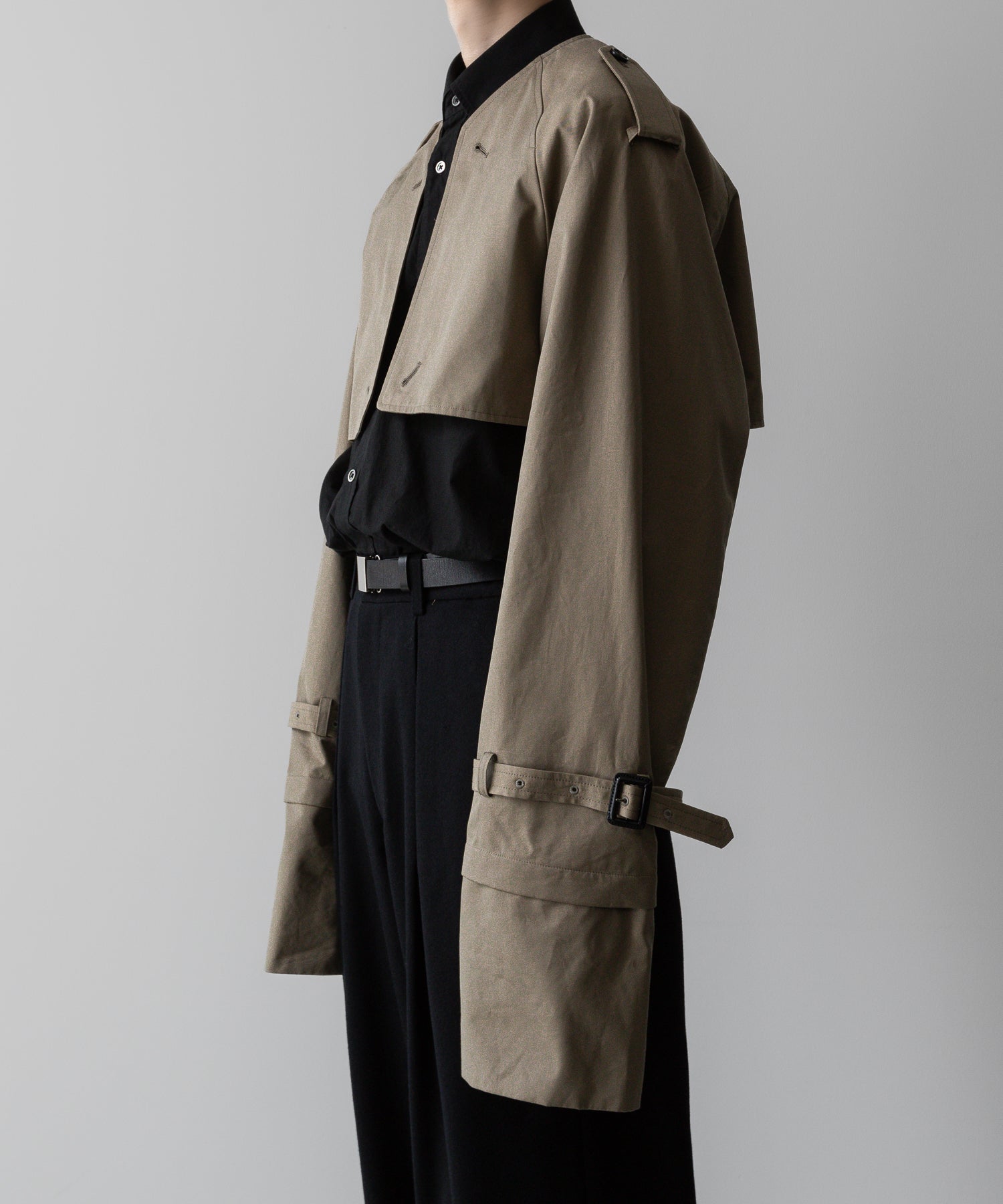 ssstein(シュタイン)の24AWコレクション LAYERED SHORT TRENCH COAT - BEIGE 公式通販サイトsession福岡セレクトショップ