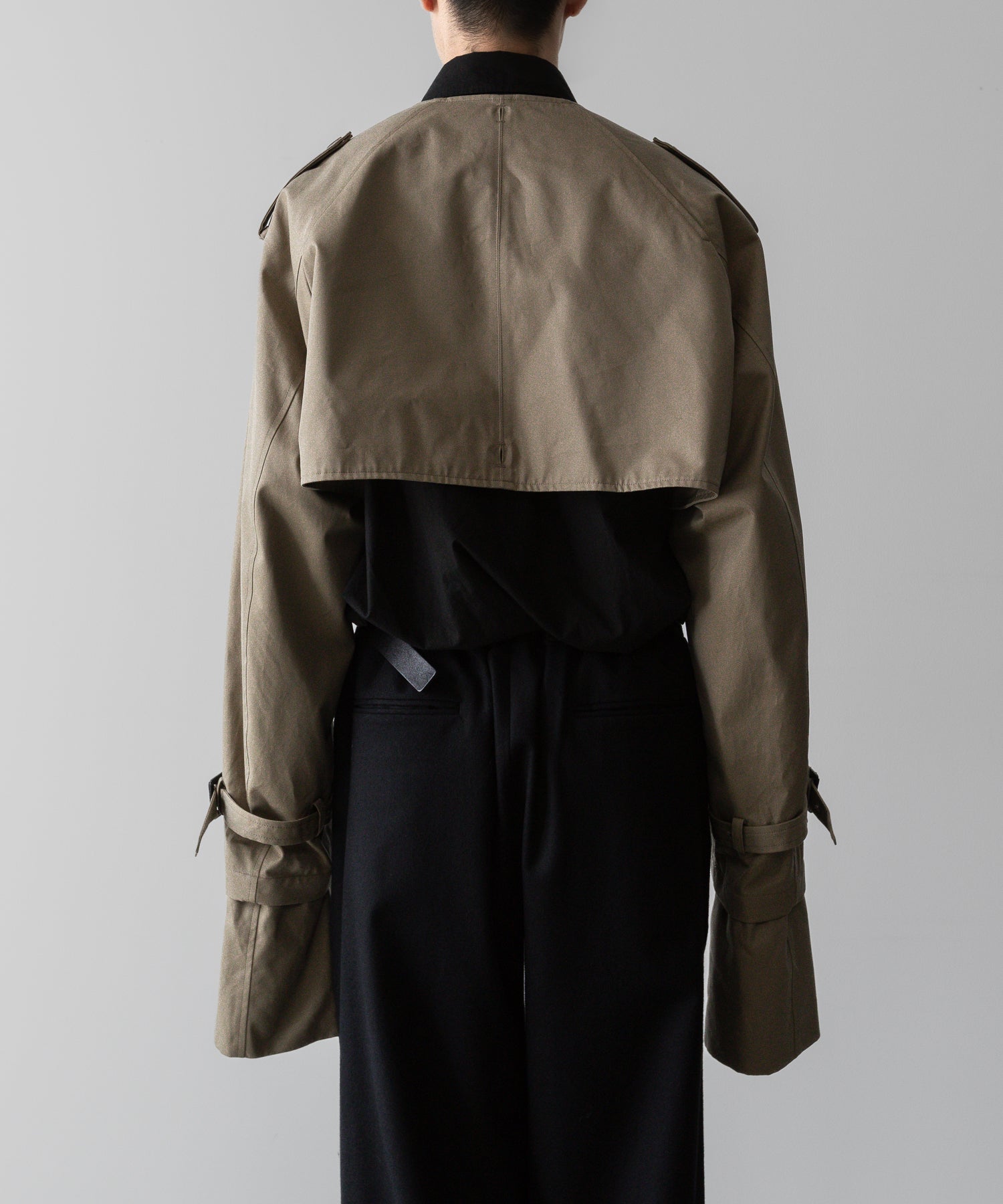 ssstein(シュタイン)の24AWコレクション LAYERED SHORT TRENCH COAT - BEIGE 公式通販サイトsession福岡セレクトショップ