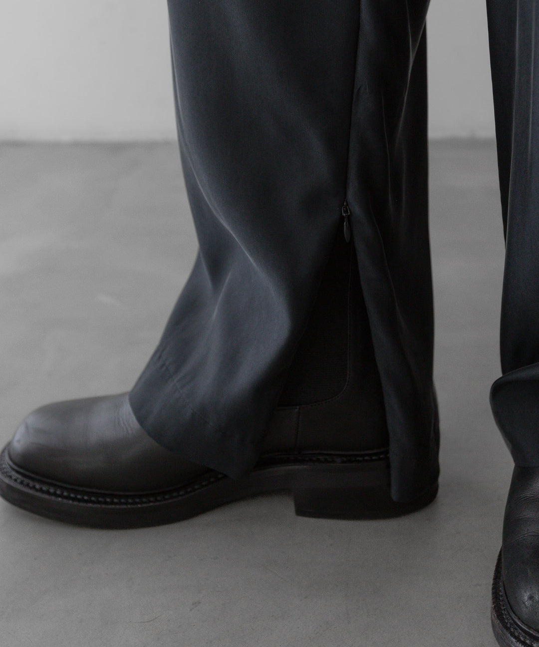 【stein】ssstein シュタインのCUPRO WIDE EASY TROUSERSのBLACK 公式通販サイトsession福岡セレクトショップ
