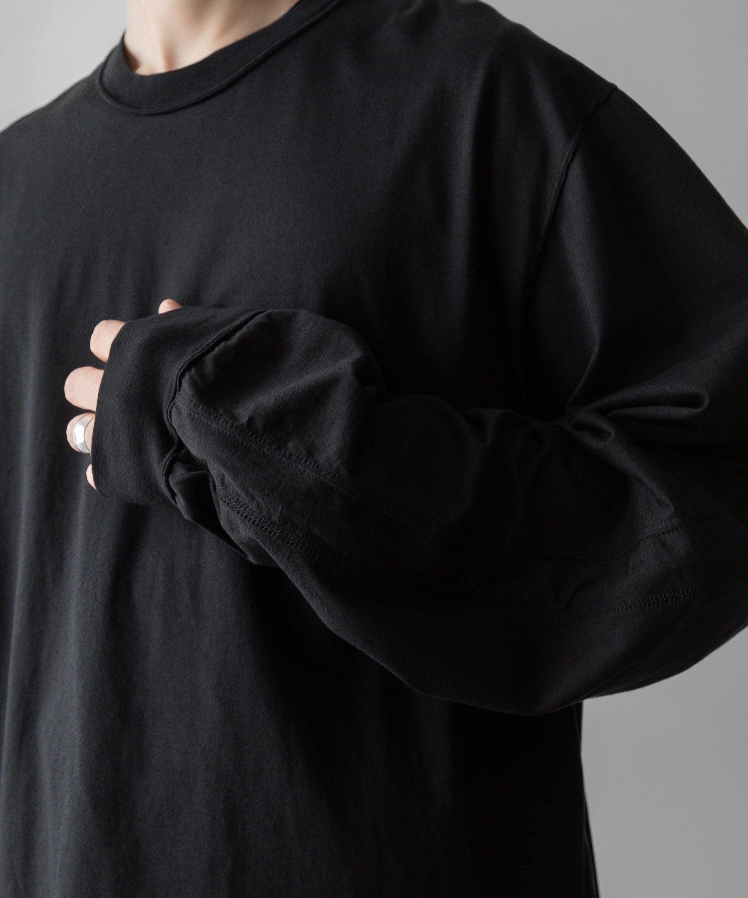 【 VEIN 】SUEDED CO JERSEY VESSEL L/S TEE - BLACK