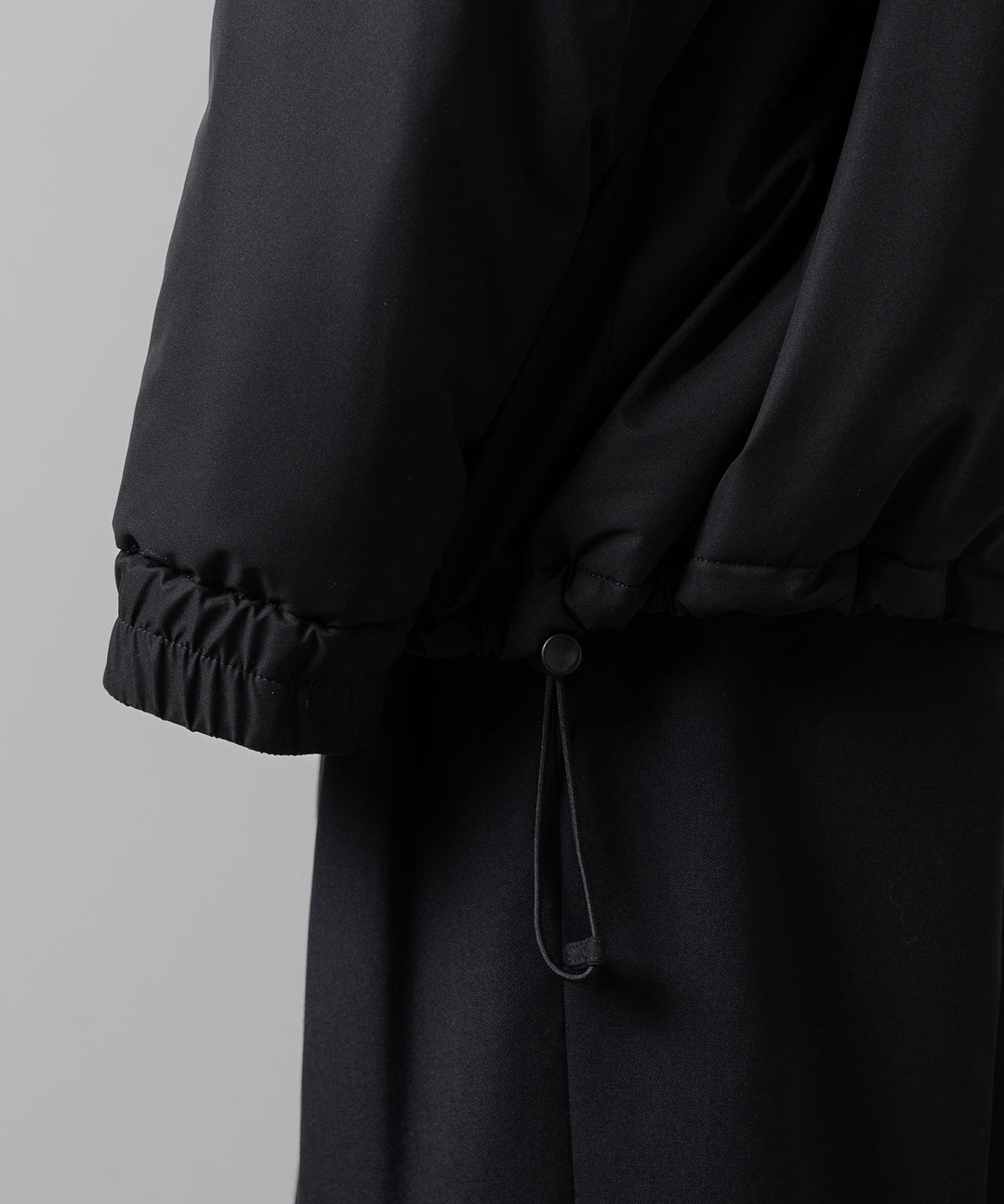 【INTÉRIM】インテリムのHYPER BIG HI-LOFT WATER PROOF INSULATED JACKET - BLACK 公式通販サイトsession福岡セレクトショップ