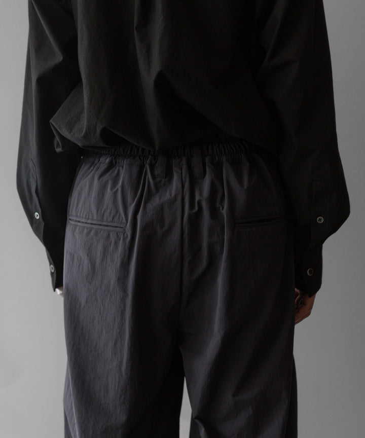 stein ssstein シュタインのWINDPROOF NYLON WIDE EASY TROUSERSのDARK GREY KHAKI公式通販サイトsession福岡セレクトショップ