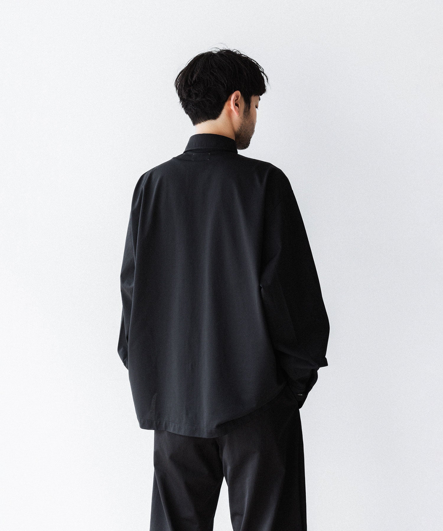 黒服ページ KANEMASA PHIL.】36G NYLON BALISE SHIRT - BLACK DYE | 公式通販