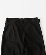 画像をギャラリービューアに読み込む, INTÉRIM インテリムのBLACK SURFAR GARMENT DYE BELTED FRENCH ARMY MIL BAGGY TROUSERのBLACK公式通販サイトsession福岡セレクトショップ
