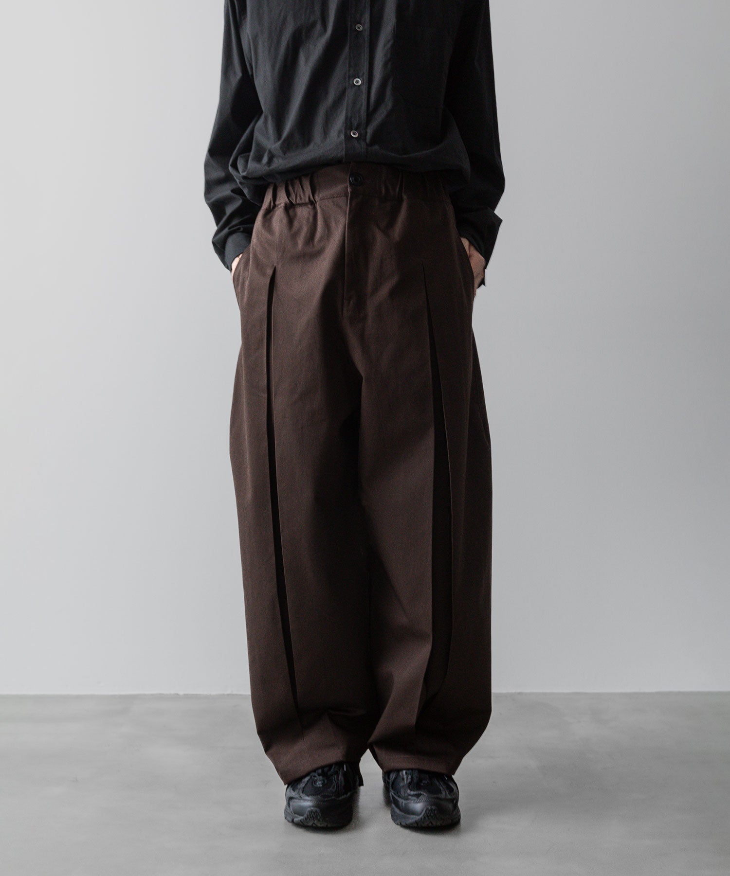 sage NATION / セイジ ネーション】BOX PLEAT TROUSER - BROWN | 公式通販サイト session(セッション)