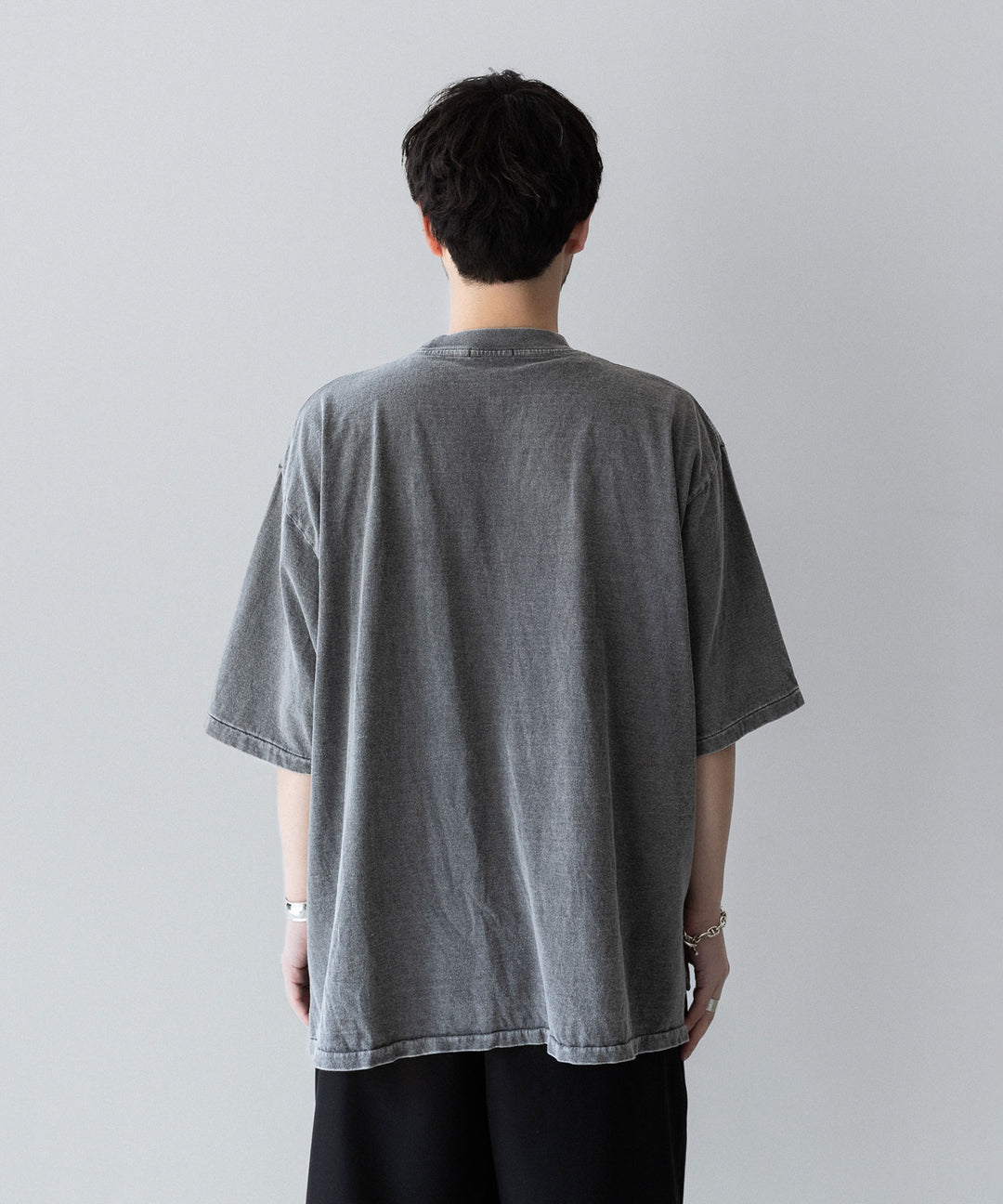 【INTÉRIM】HYPER BIG VINTAGE FADE BLACK POCKET T-SHIRT - LIGHT BLACK
