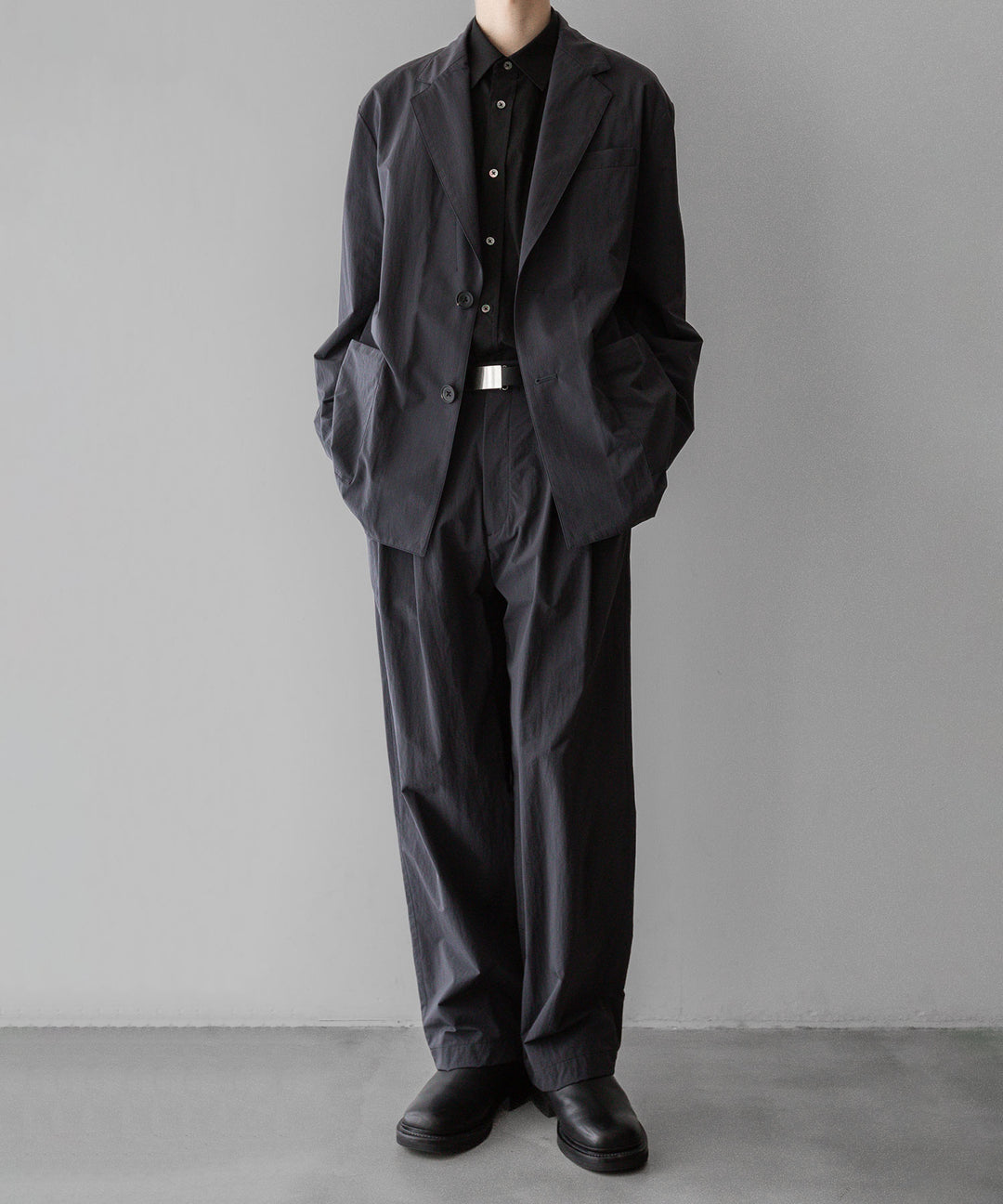stein ssstein シュタインのWINDPROOF NYLON WIDE EASY TROUSERSのDARK GREY KHAKI公式通販サイトsession福岡セレクトショップ