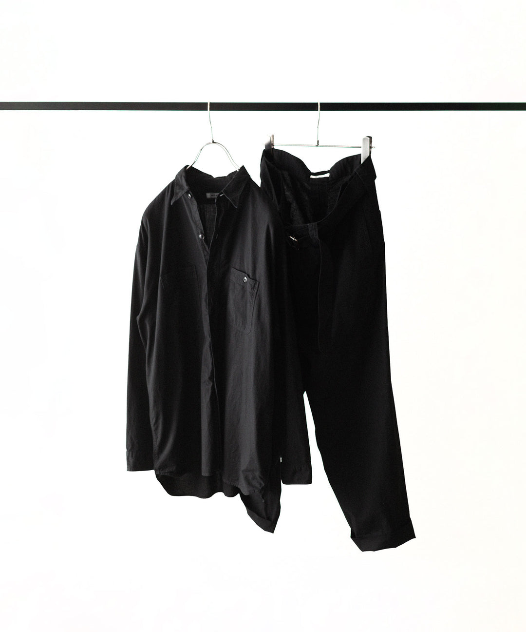 INTÉRIM インテリムのBLACK SURFAR GARMENT DYE BELTED FRENCH ARMY MIL BAGGY TROUSERのBLACK公式通販サイトsession福岡セレクトショップ