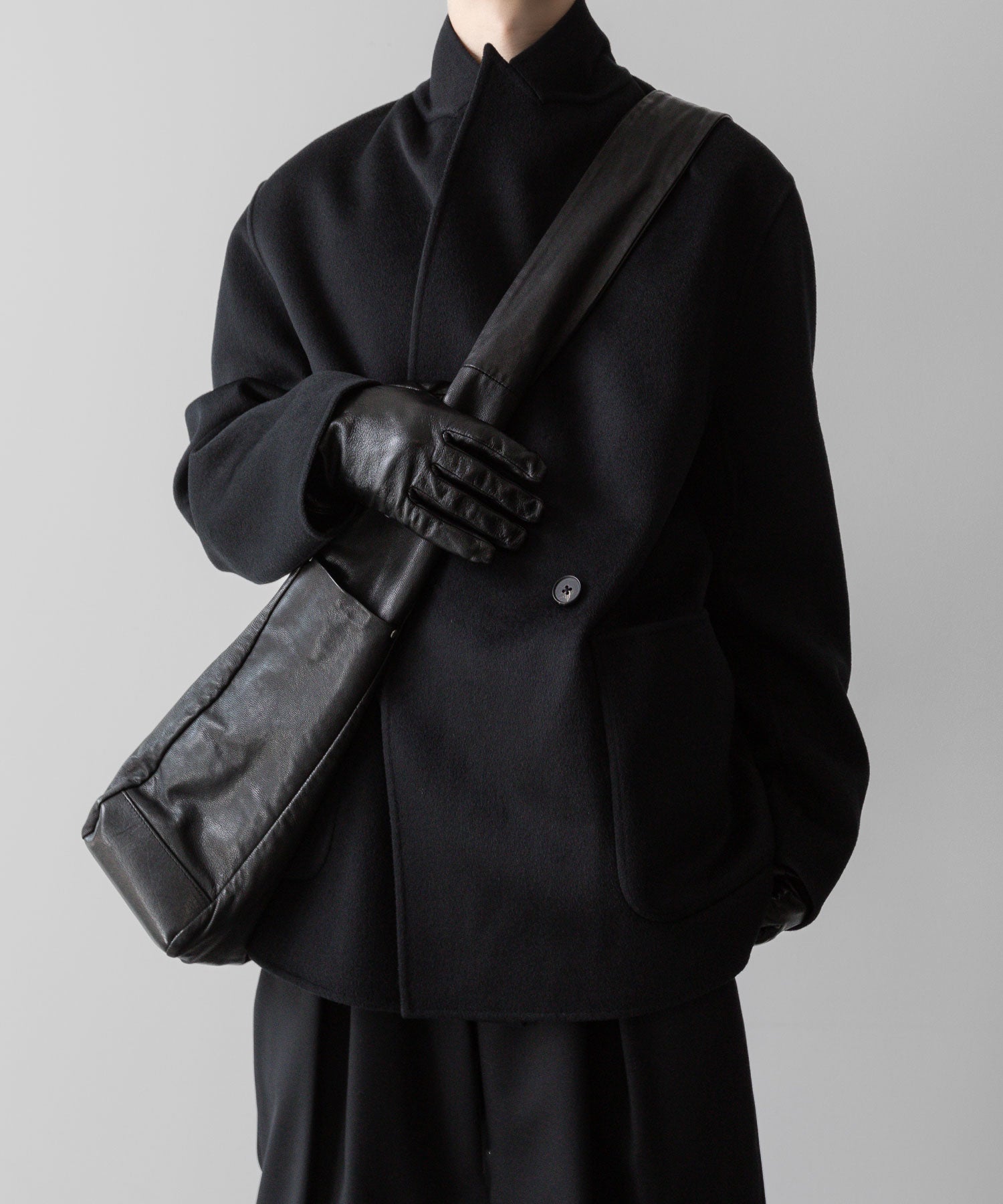 ssstein(シュタイン)の24AWコレクション LEATHER SHOULDER BAG - BLACK 公式通販サイトsession福岡セレクトショップ