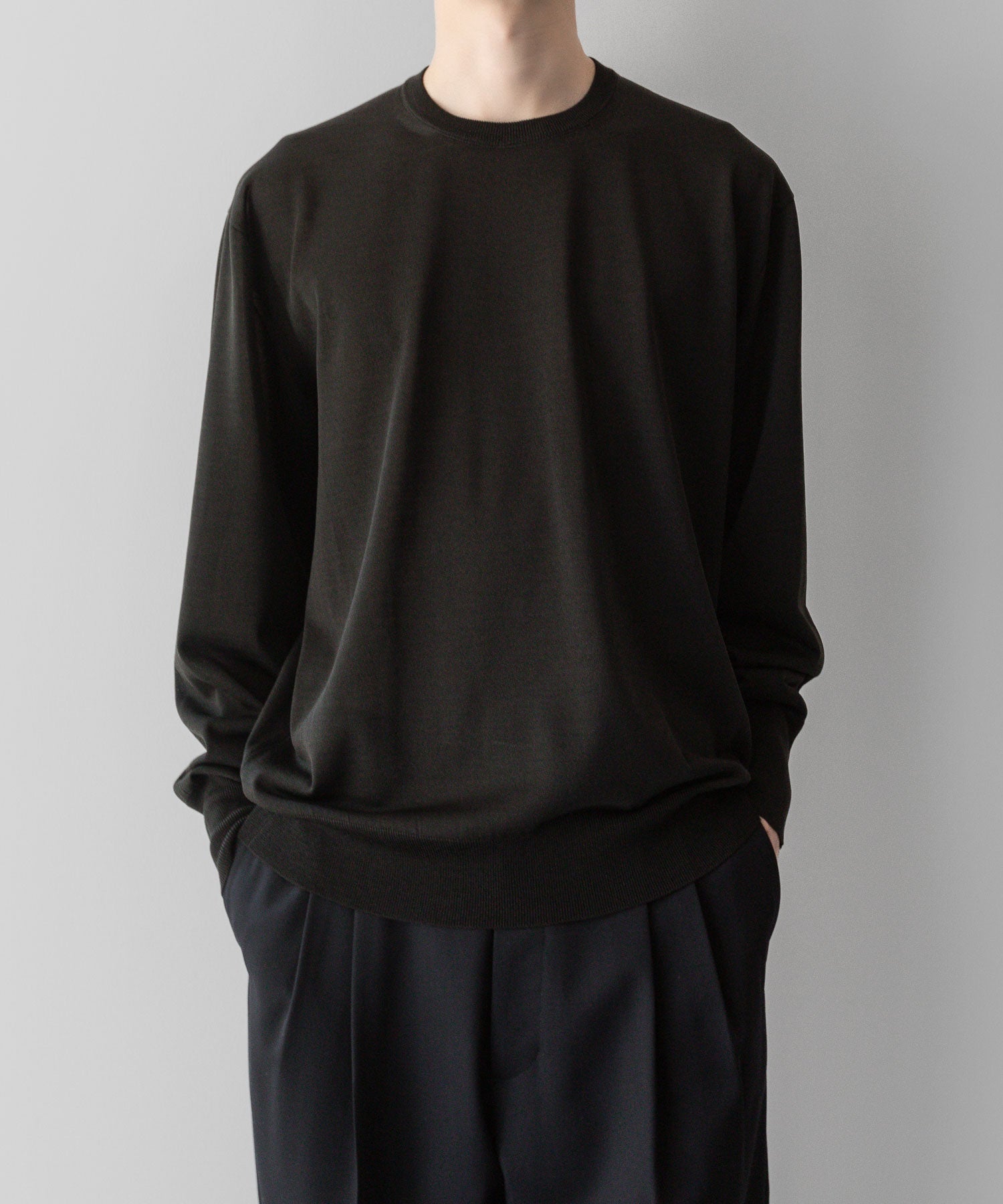 ssstein(シュタイン)の24AWコレクション WOOL SILK KNIT CREW NECK LS - MILITARY KHKAI 公式通販サイトsession福岡セレクトショップ