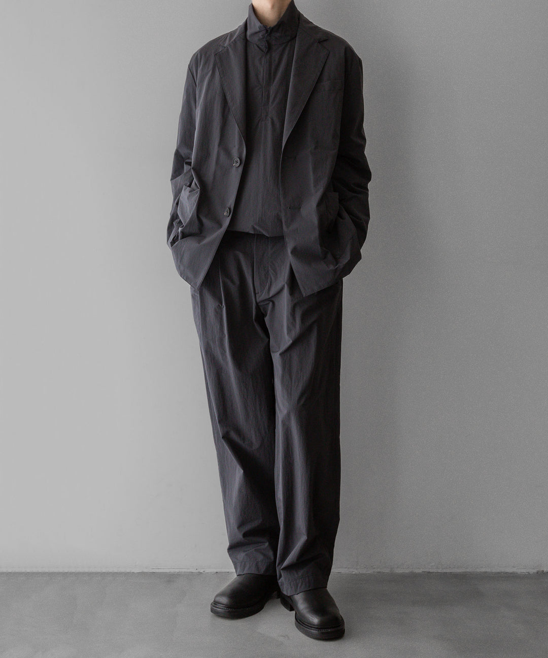 stein ssstein シュタインのWINDPROOF NYLON WIDE EASY TROUSERSのDARK GREY KHAKI公式通販サイトsession福岡セレクトショップ