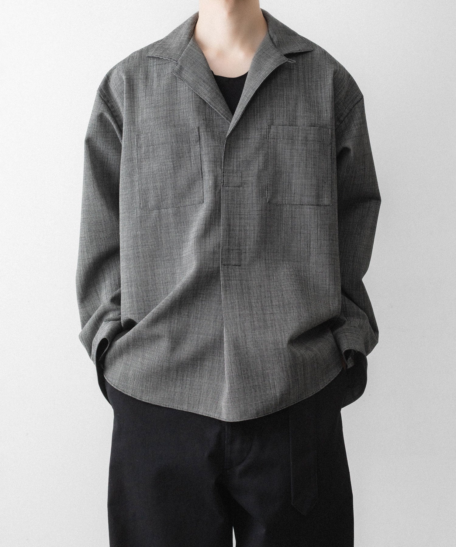 INTÉRIM/インテリム】 WOOL END-ON-END SUITING DEADSTOCK FABRIC
