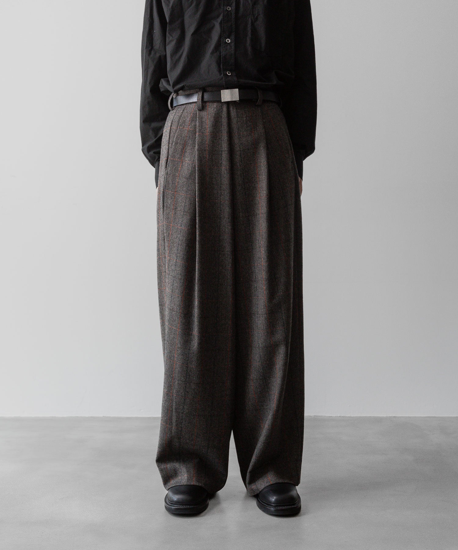 【ssstein】OVERTUCKED EXTRA WIDE TROUSERS - GLEN CHECK