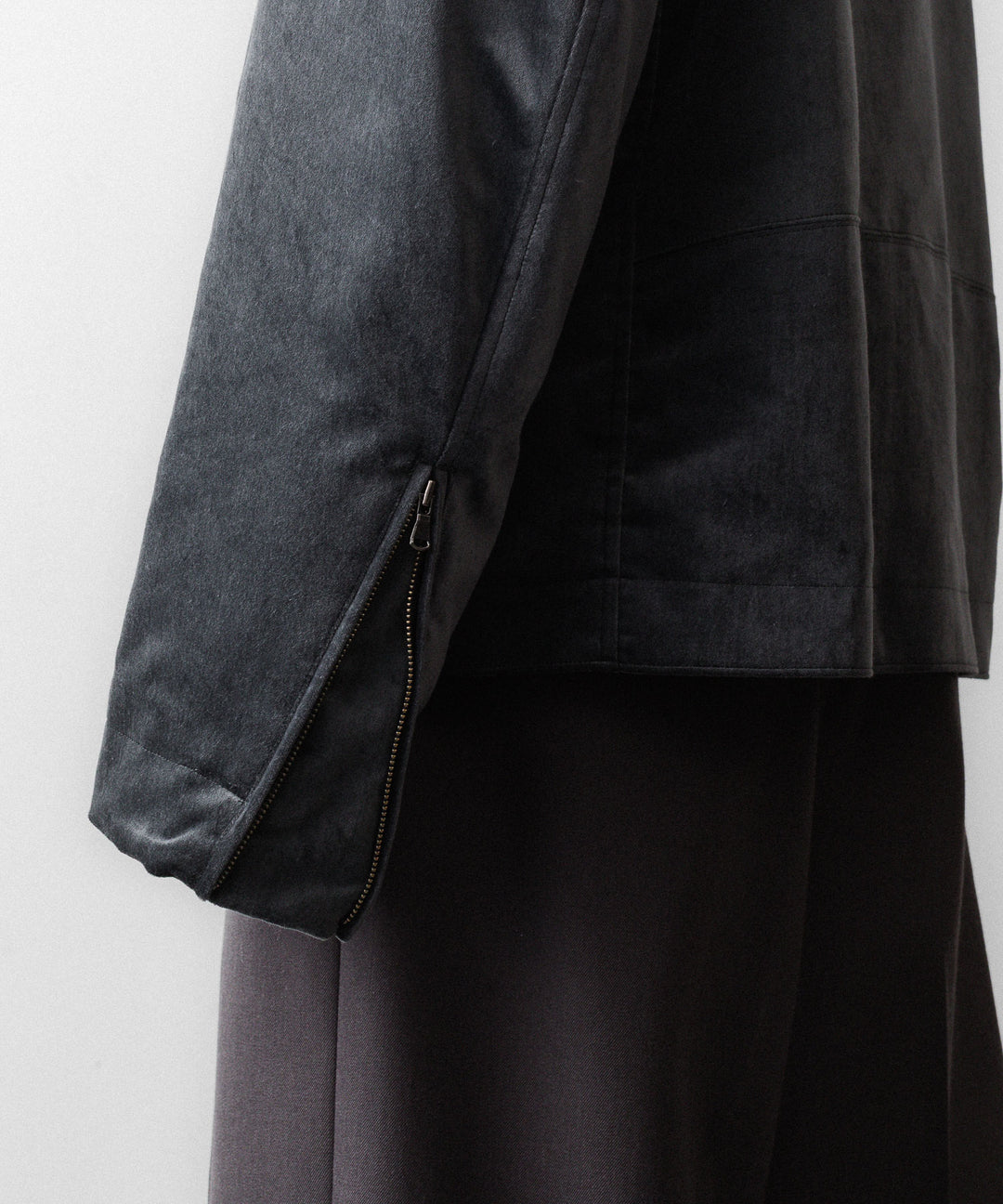 ANTHEM Aアンセムエー のCOTTON VELVET MINIMAL RIDING JACKET - CARBONの公式通販サイトsession福岡セレクトショップ