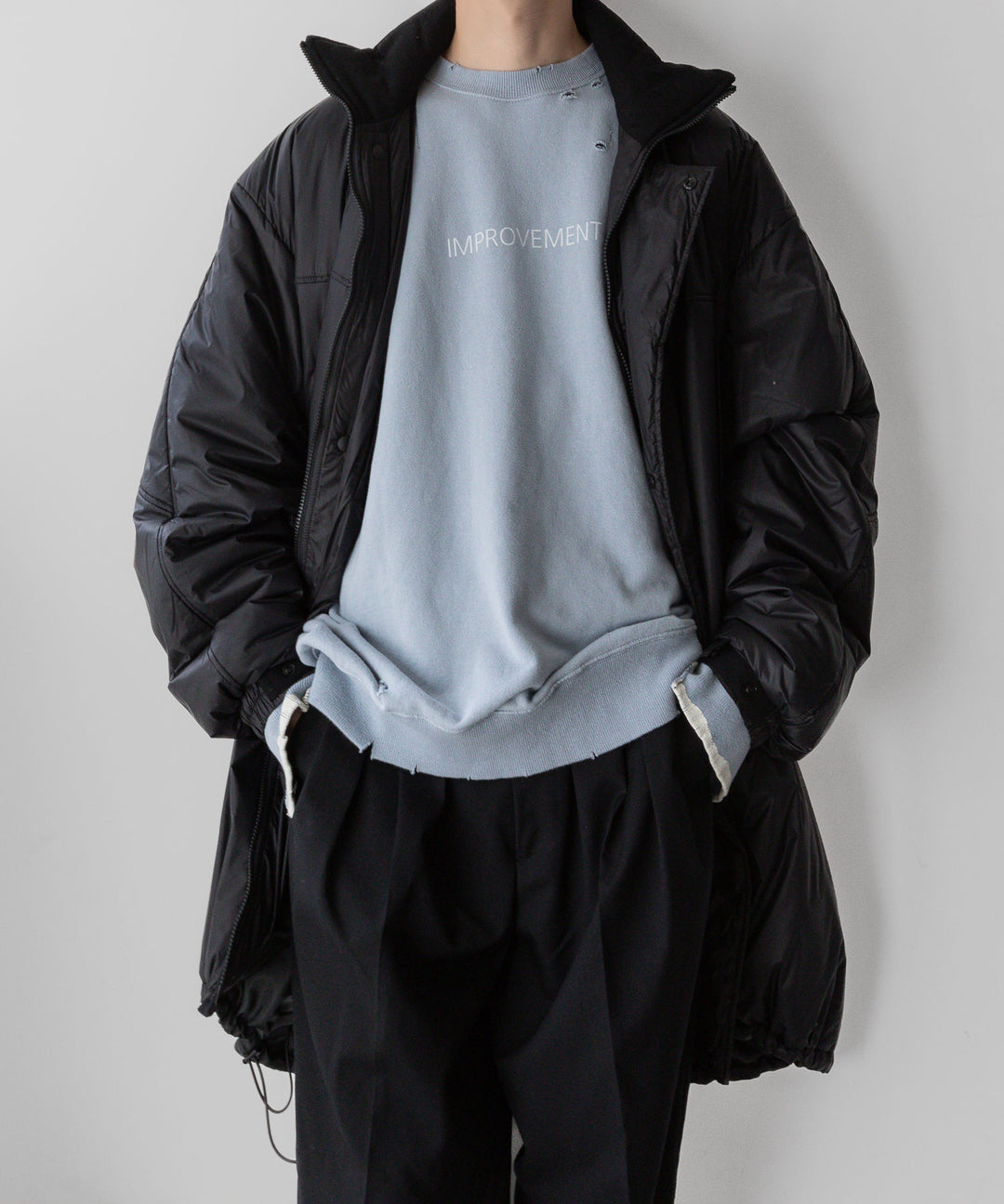 stein(シュタイン)の23AWコレクションOVERSIZED REBUILD SWEAT LSのGREY BLUE