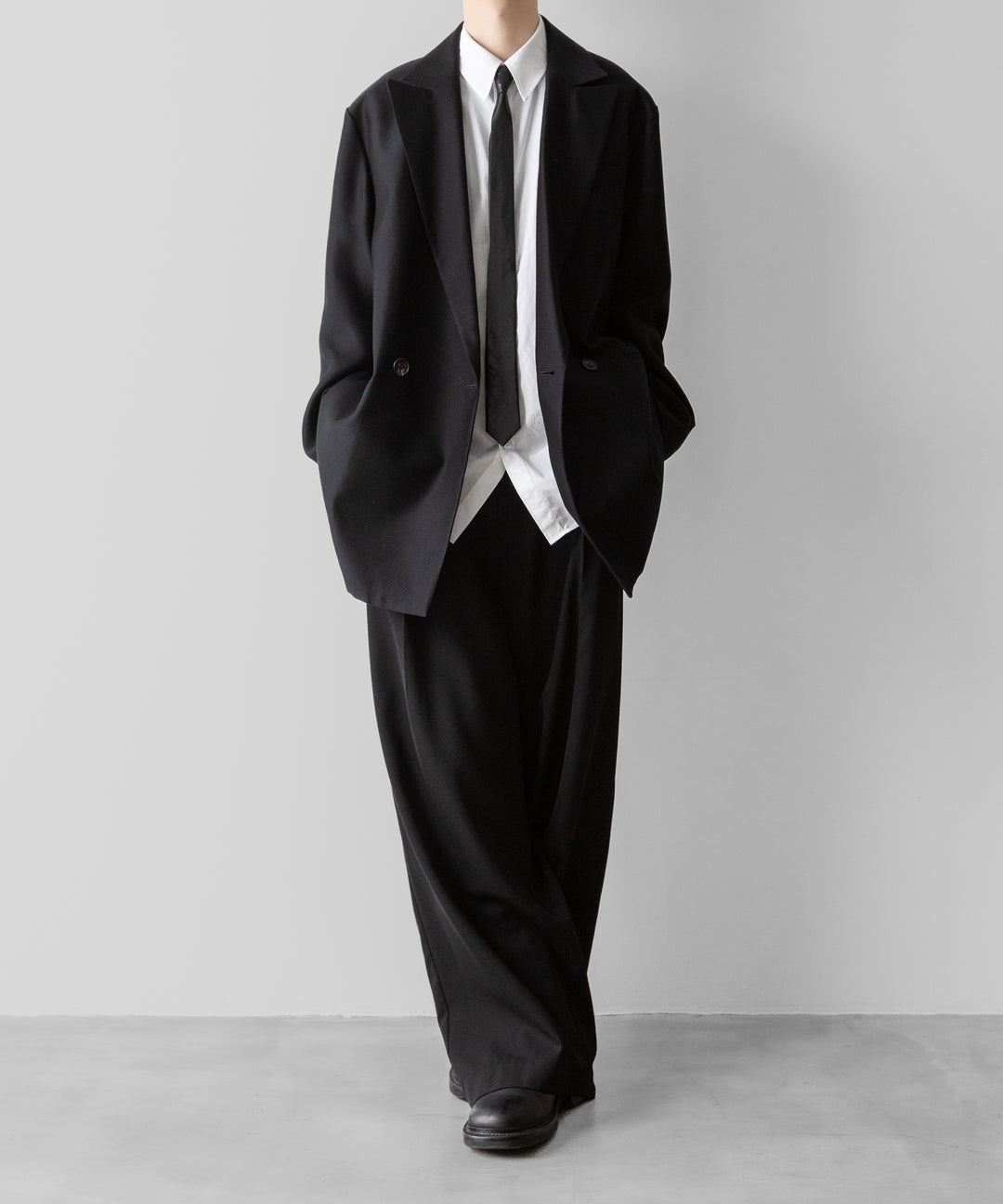 VEIN ヴェインのPE VINTAGE SATIN NARROW TIE - BLACKの公式通販サイトsession福岡セレクトショップ