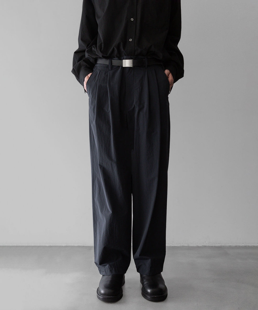 【stein】ssstein シュタインのWINDPROOF NYLON WIDE EASY TROUSERSのBLACK 公式通販サイトsession福岡セレクトショップ