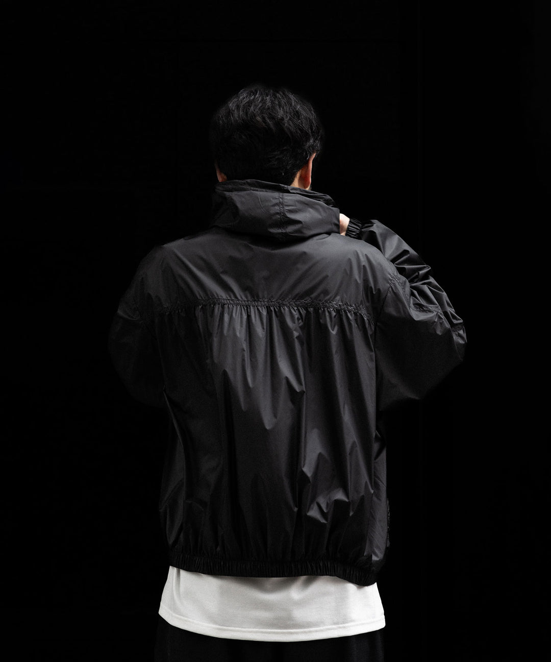 ssstein(シュタイン)のEXTRA LIGHT NYLON SHIRRED ZIP HOOD JACKET -BLACKの公式通販サイトsession福岡セレクトショップ