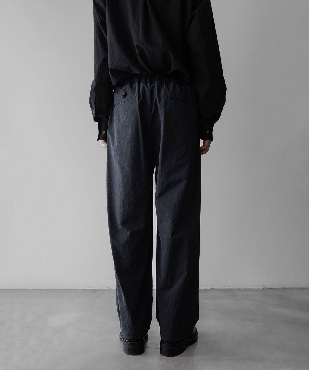【stein】ssstein シュタインのWINDPROOF NYLON WIDE EASY TROUSERSのBLACK 公式通販サイトsession福岡セレクトショップ