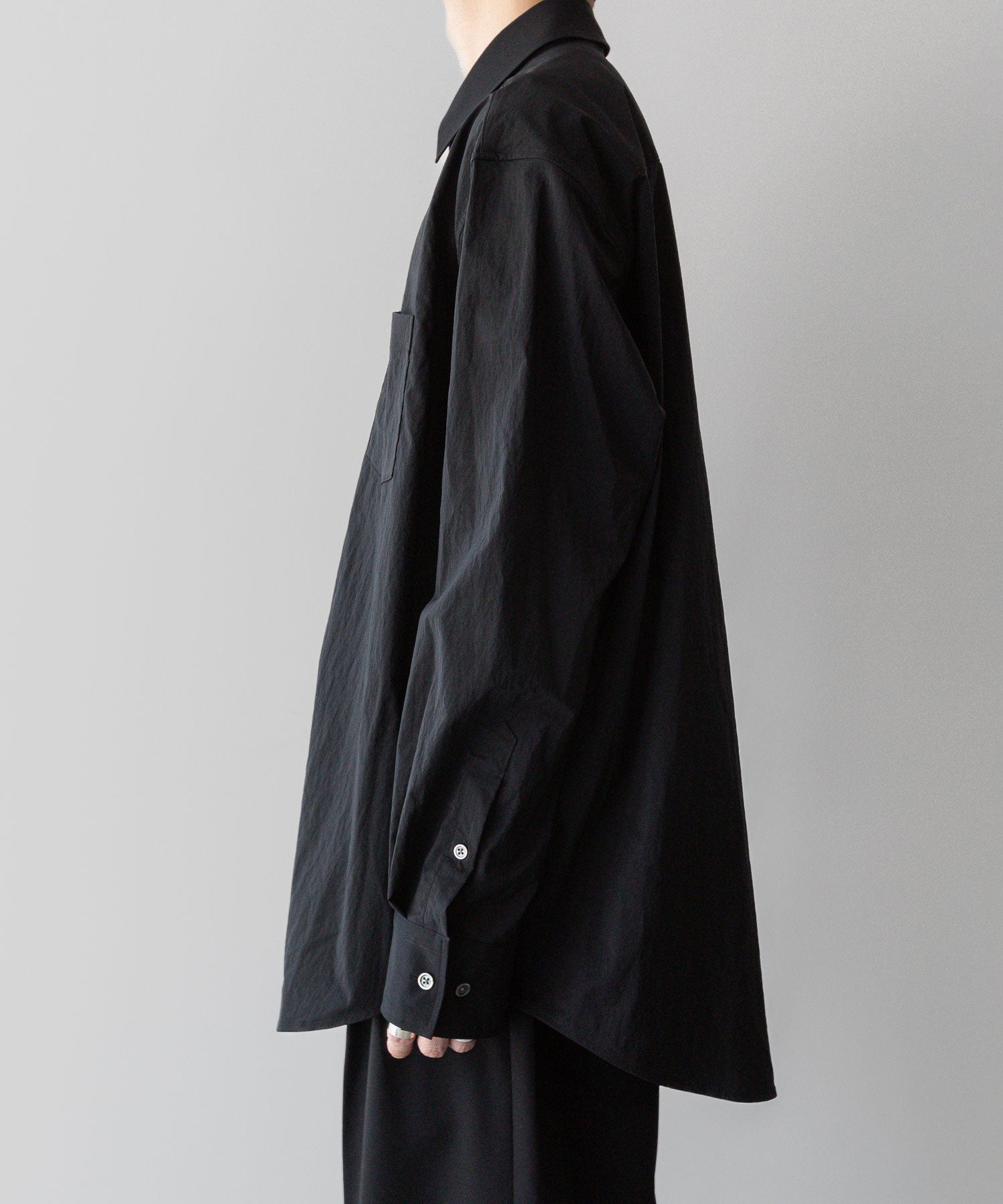 ssstein(シュタイン)の24AWコレクション WINDPROOF NYLON STANDARD SHIRT - BLACK 公式通販サイトsession福岡セレクトショップ