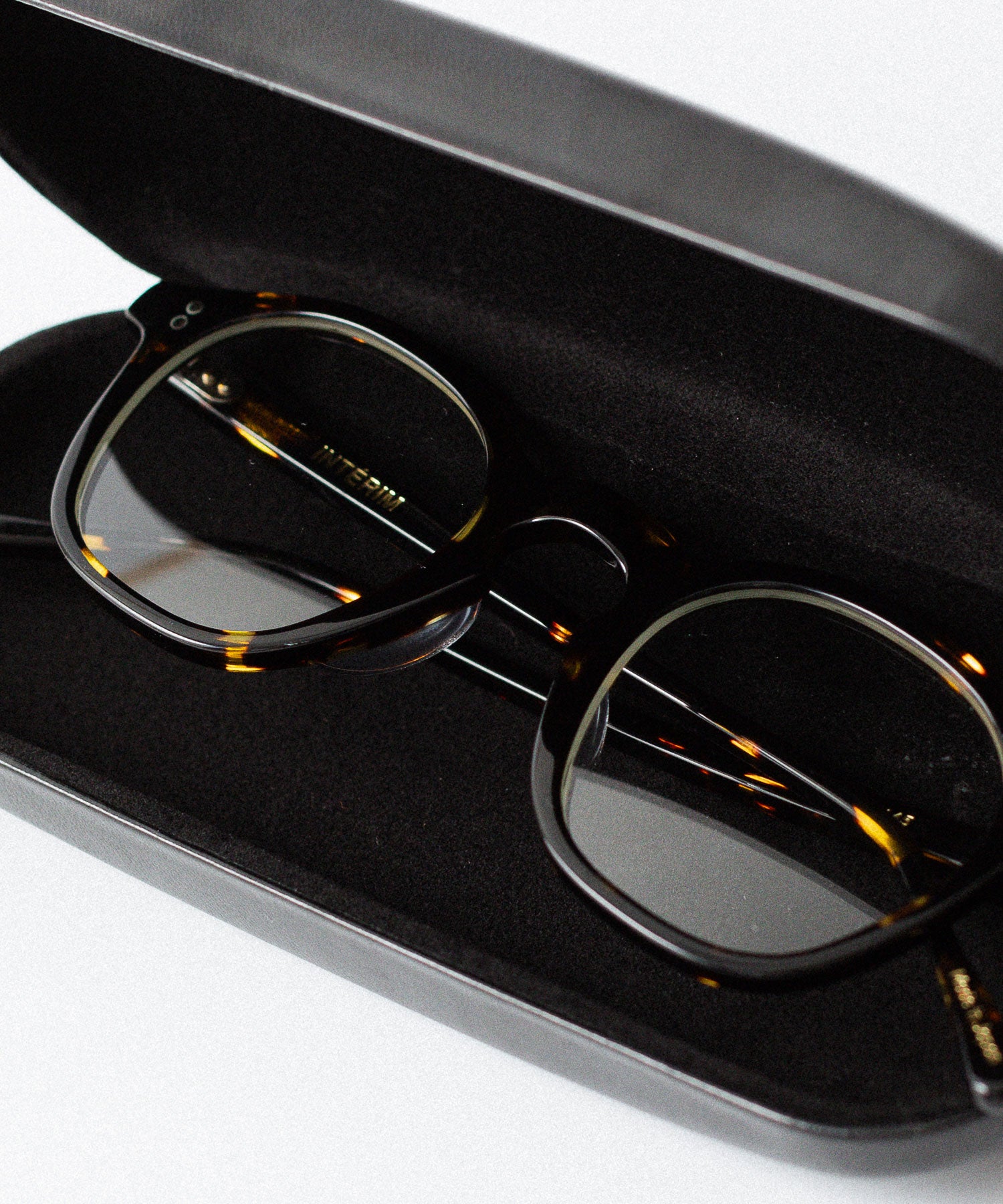 INTÉRIM インテリム FRAME FRANCE PARISIAN CLEAR GLASSESのBLACK 公式通販サイトsession福岡セレクトショップ