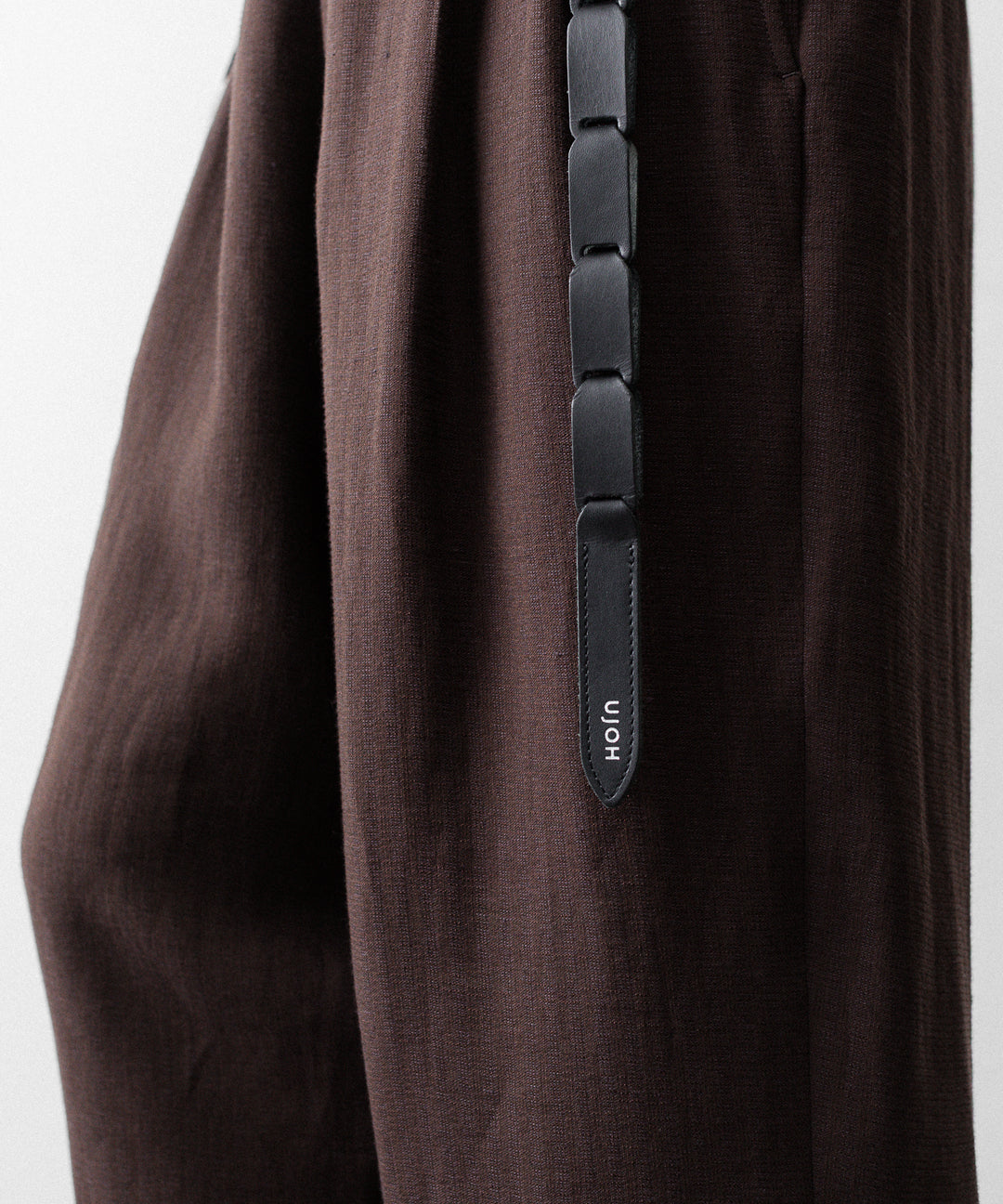 UJOH - ウジョーのLEATHER CHAIN BELTのBLACK公式通販サイトsession福岡セレクトショップ