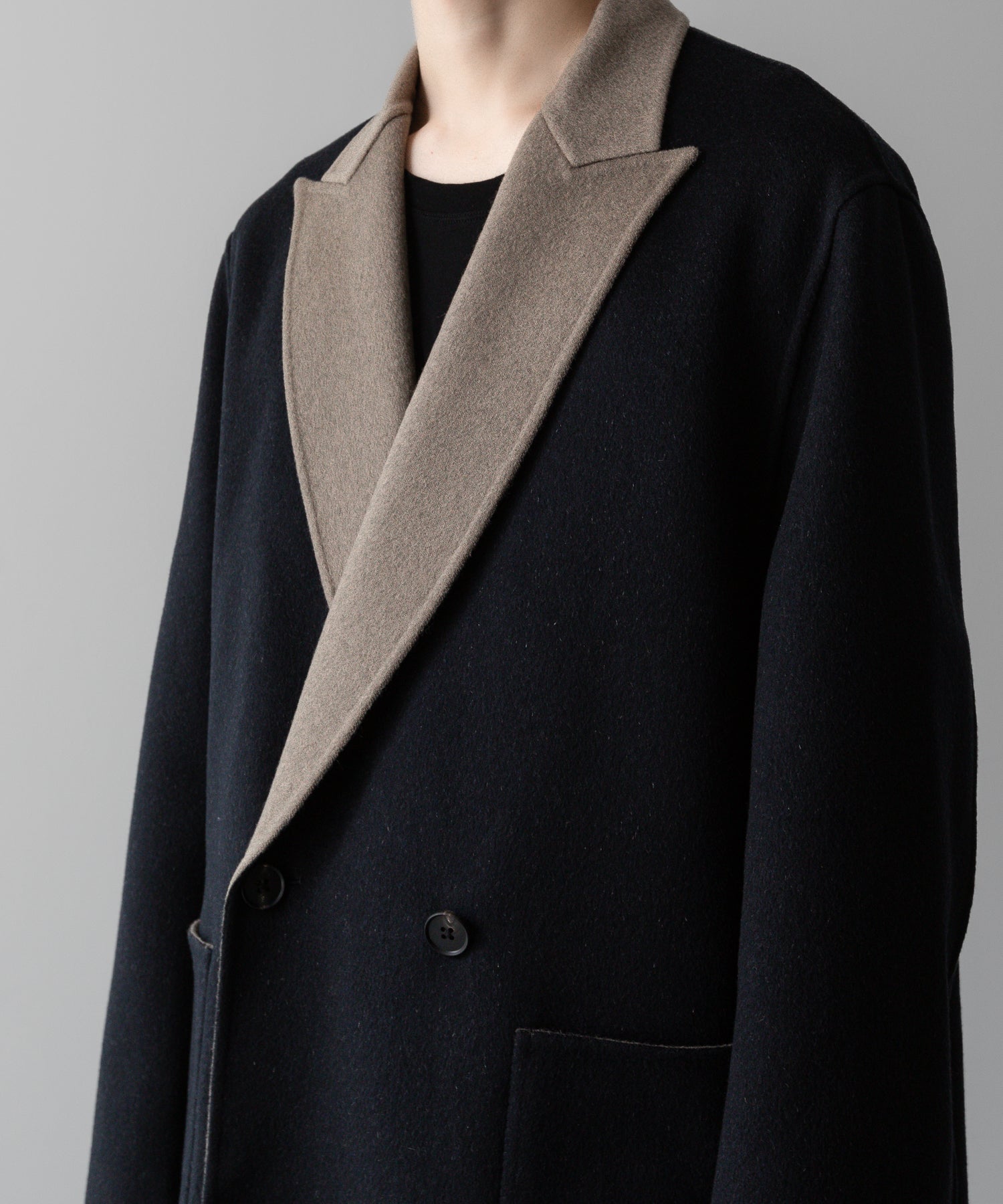 ssstein(シュタイン)の24AWコレクション REVERSIBLE PEAK LAPEL JACKET - NAVY × GREY KHAKI 公式通販サイトsession福岡セレクトショップ