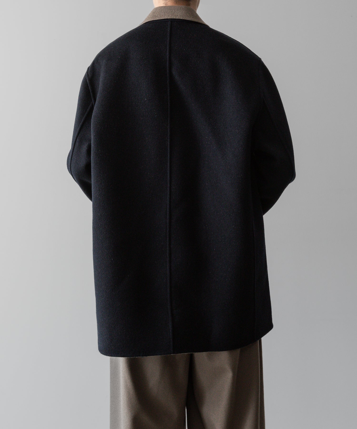 ssstein(シュタイン)の24AWコレクション REVERSIBLE PEAK LAPEL JACKET - NAVY × GREY KHAKI 公式通販サイトsession福岡セレクトショップ