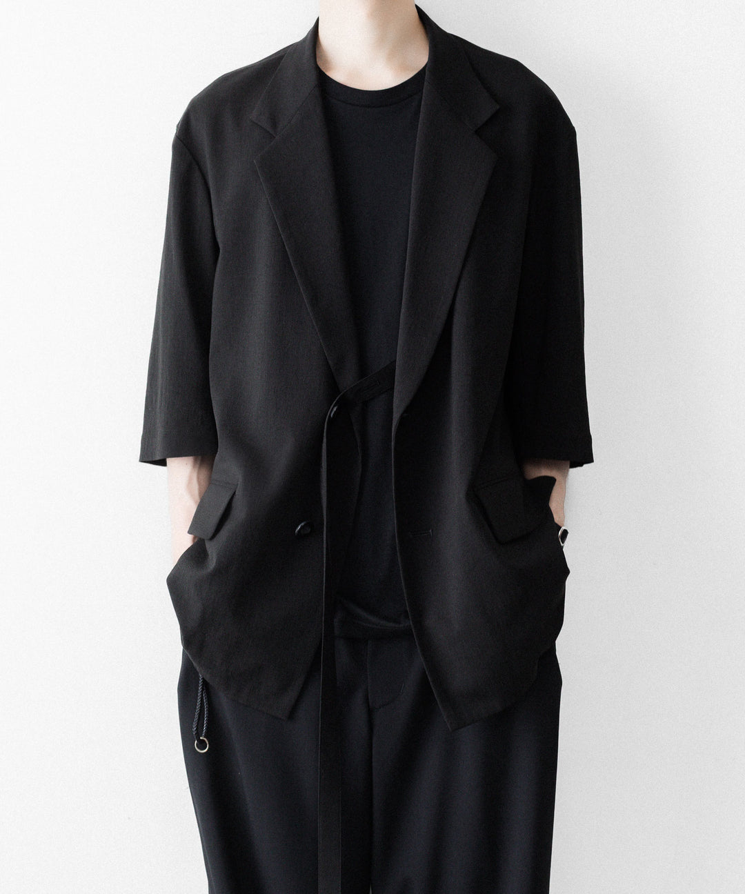 UJOH - ウジョーの2BS BELT HALF SLEEVE JKTのBLACK公式通販サイトsession福岡セレクトショップ