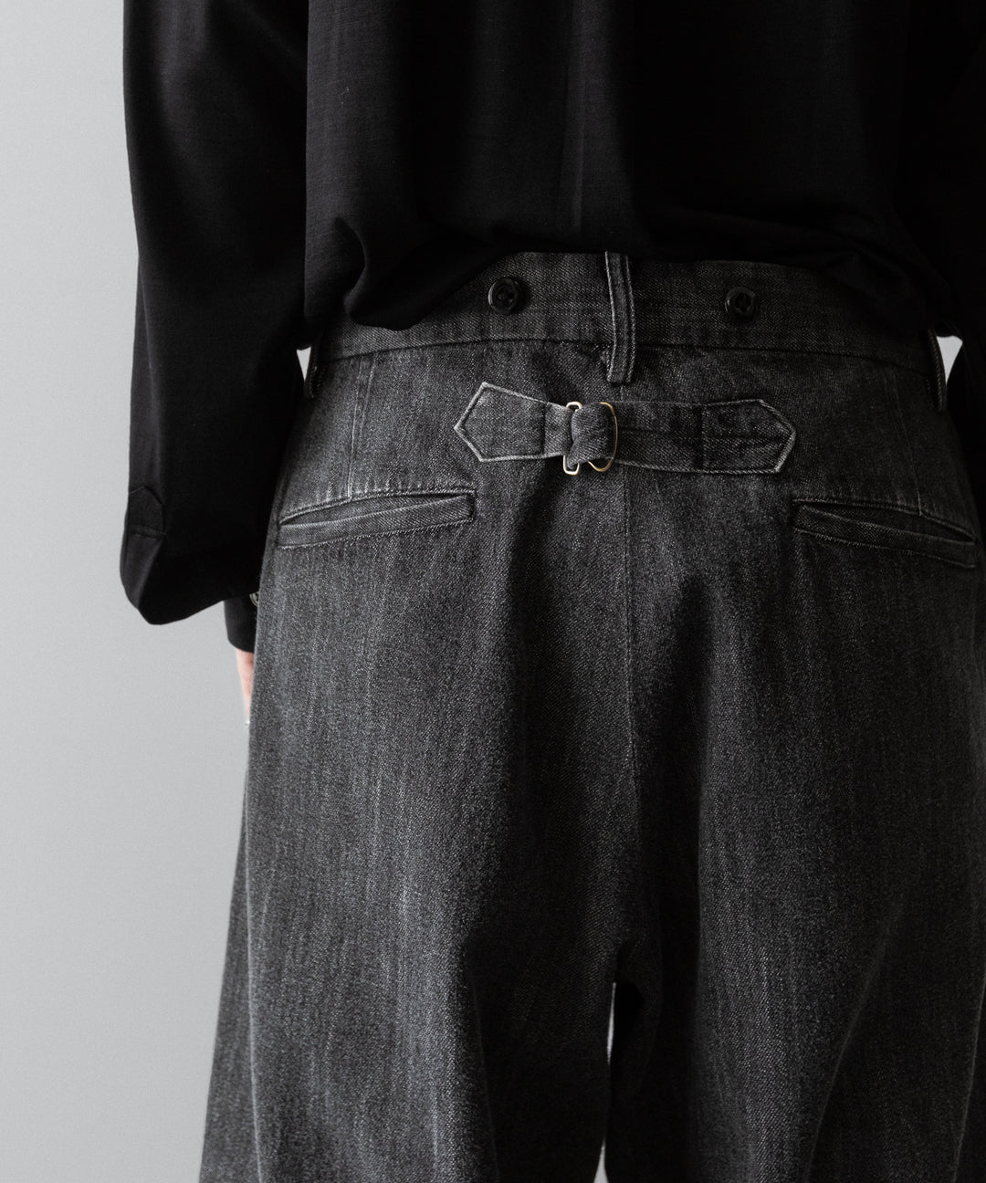 【INTÉRIM】VINTAGE FADE LIGHT DENIM MIL BAGGY TROUSER - MID BLACK