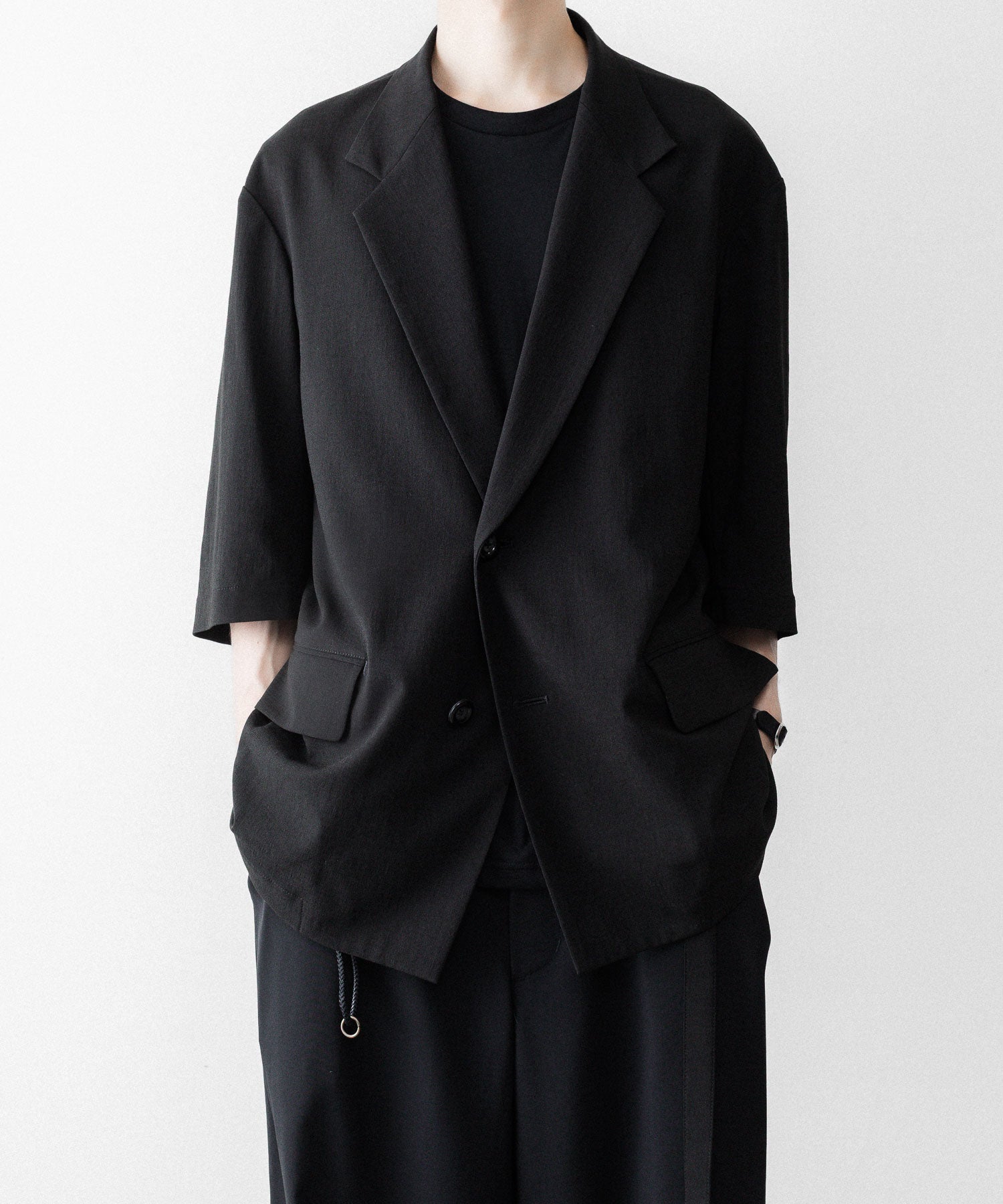 UJOH】2BS BELT HALF SLEEVE JKT - BLACK | 公式通販サイト session