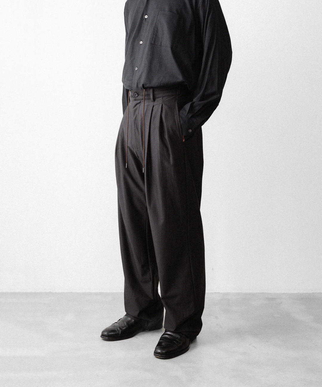 KANEMASA PHIL. カネマサフィルの36G WOOL TROUSERSのBROWN 公式通販サイトsession福岡セレクトショップ