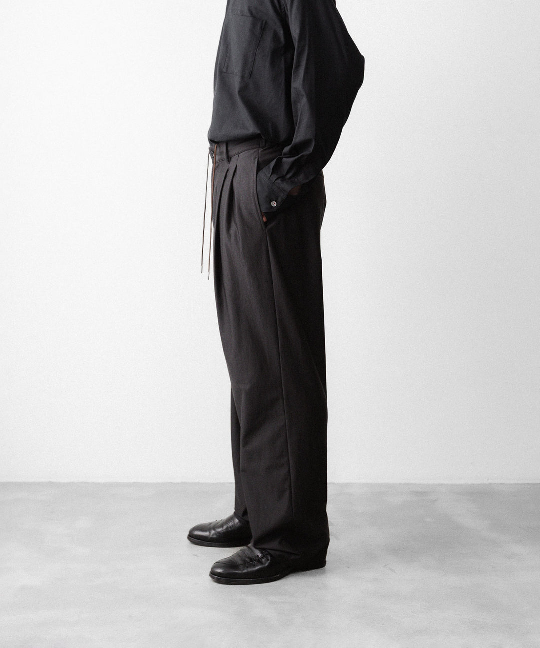 KANEMASA PHIL. カネマサフィルの36G WOOL TROUSERSのBROWN 公式通販サイトsession福岡セレクトショップ