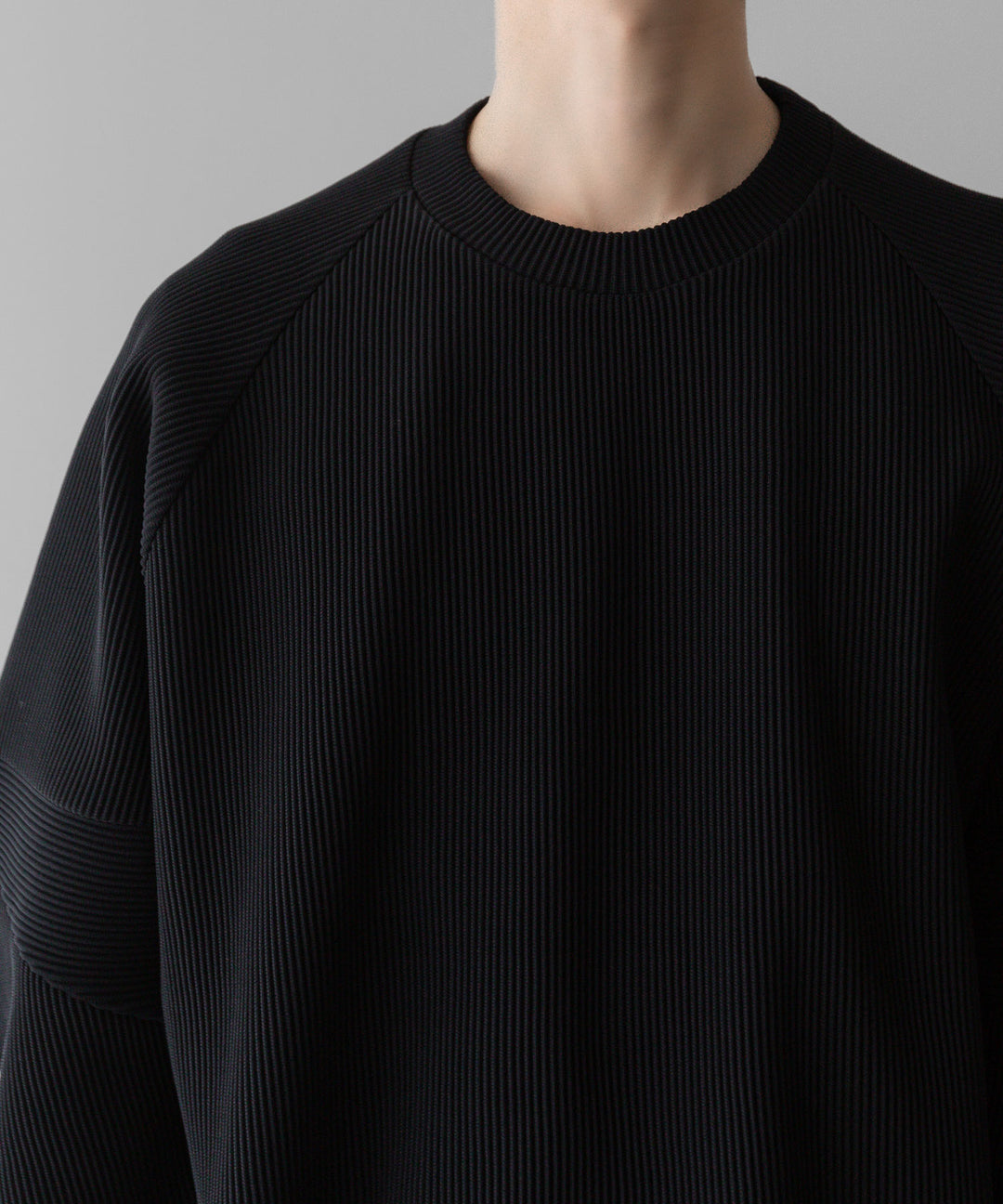 【stein】ssstein シュタインのGRADATION PLEATS COMBINATION SLEEVES LSのBLACK　 公式通販サイトsession福岡セレクトショップ