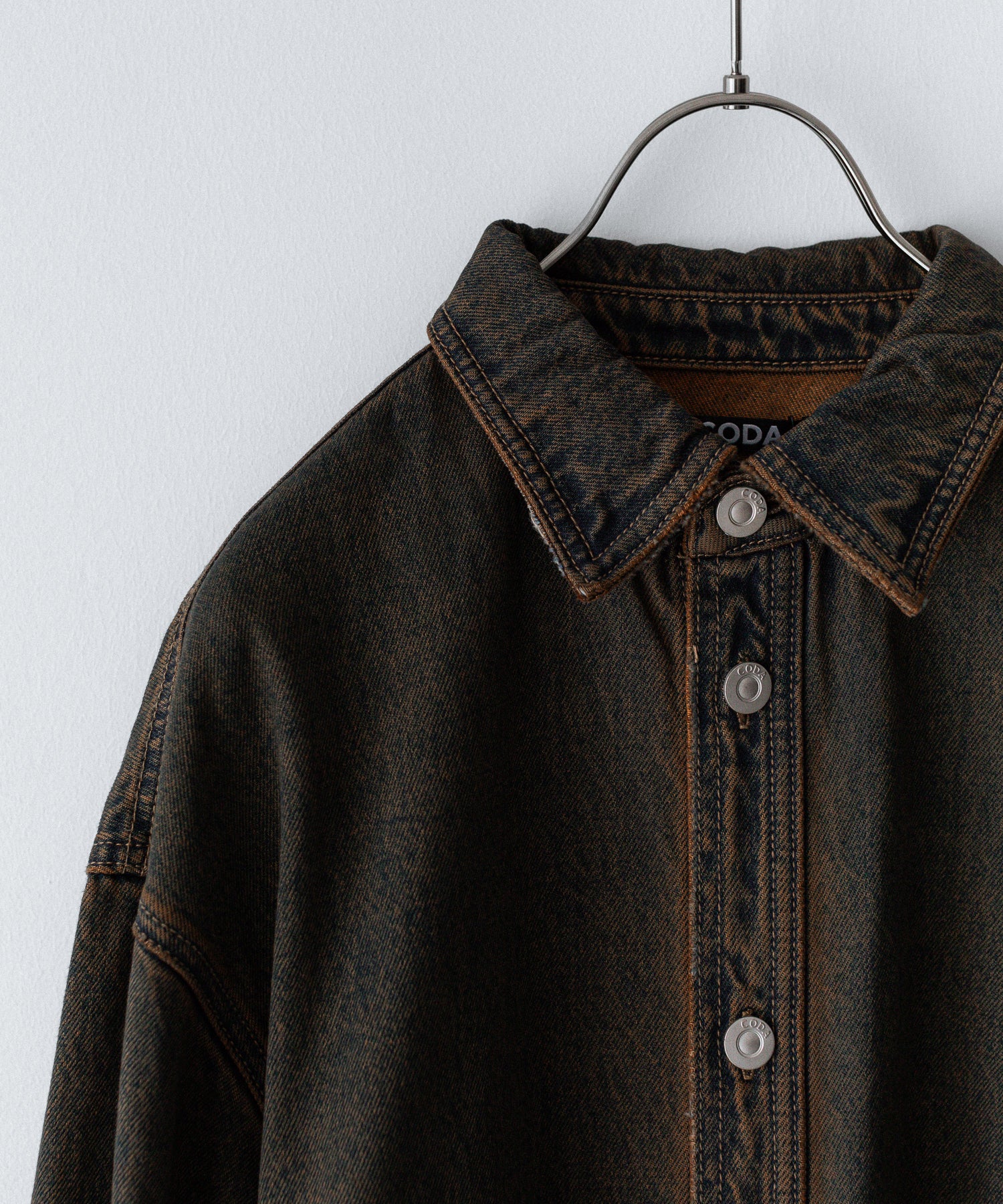 【CODA】BLACK BROWN WASH DENIM SHIRT JACKET - BLACK BROWN