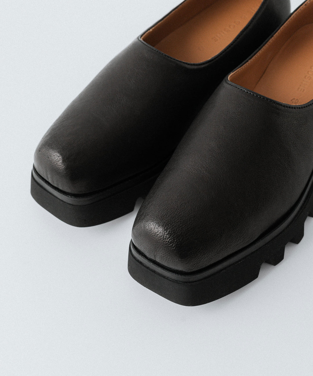 SINE&amp;COSINE -サインコサインのHANNES / CLOG VIBRAM TWEETYのLAMB BLACK公式通販サイトsession福岡セレクトショップ