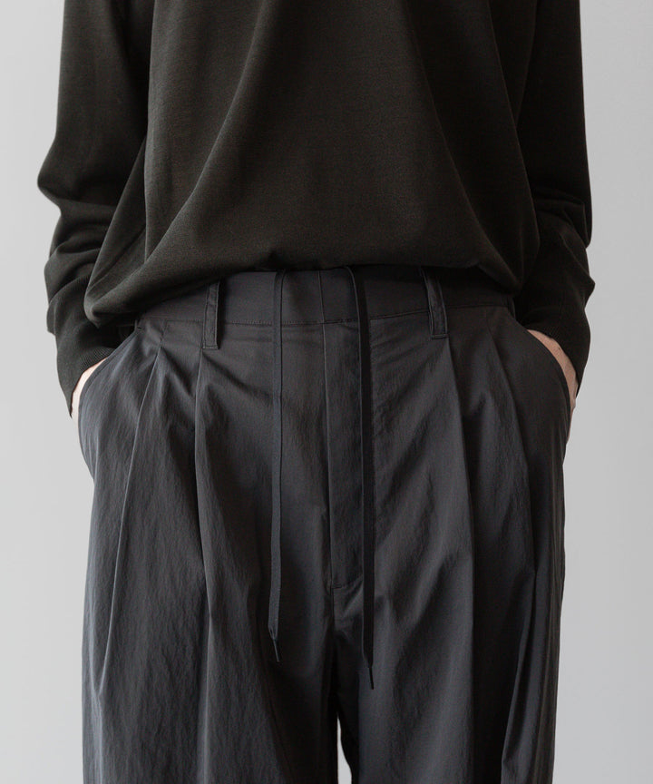 ssstein(シュタイン)の24AWコレクション WINDPROOF NYLON EASY WIDE TROUSERS - GREY KHAKI 公式通販サイトsession福岡セレクトショップ