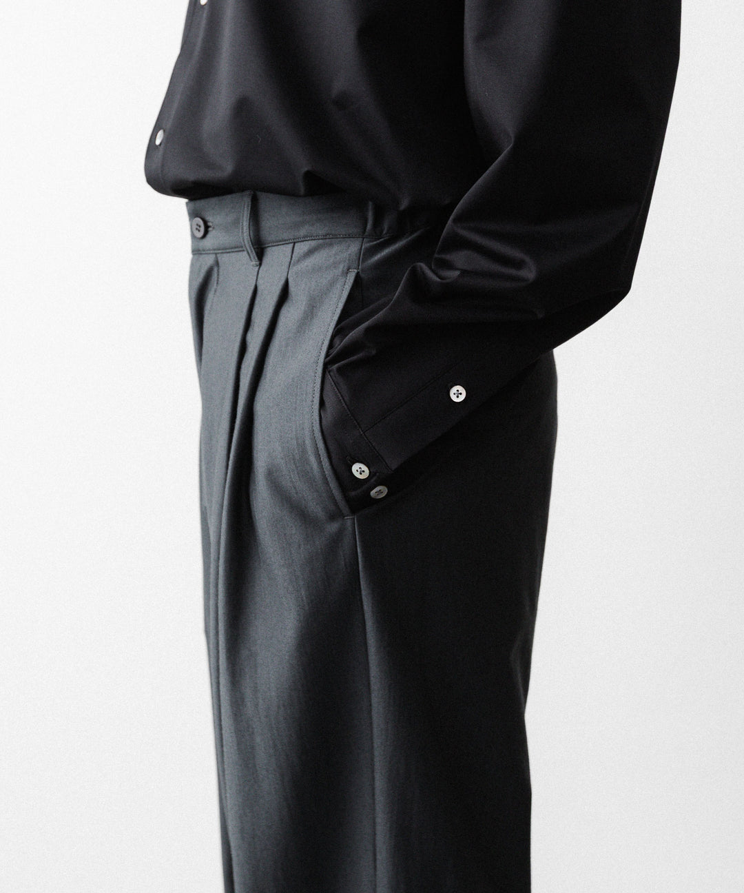 KANEMASA PHIL. カネマサフィルの36G WOOL TROUSERSのCHARCOAL 公式通販サイトsession福岡セレクトショップ