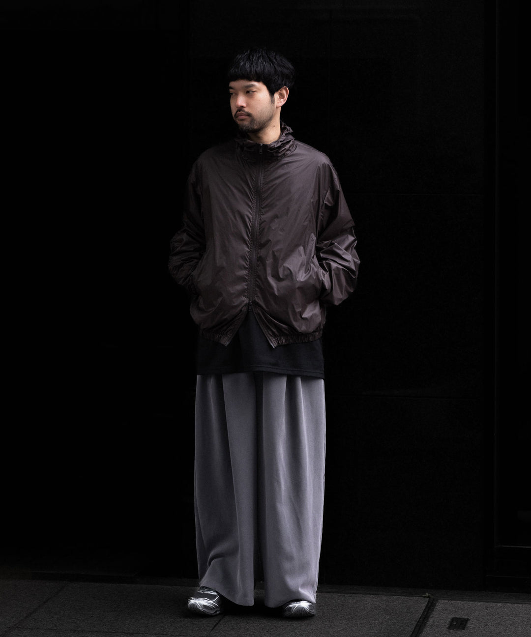 ssstein(シュタイン)のEXTRA LIGHT NYLON SHIRRED ZIP HOOD JACKET - DARK BROWNの公式通販サイトsession福岡セレクトショップ